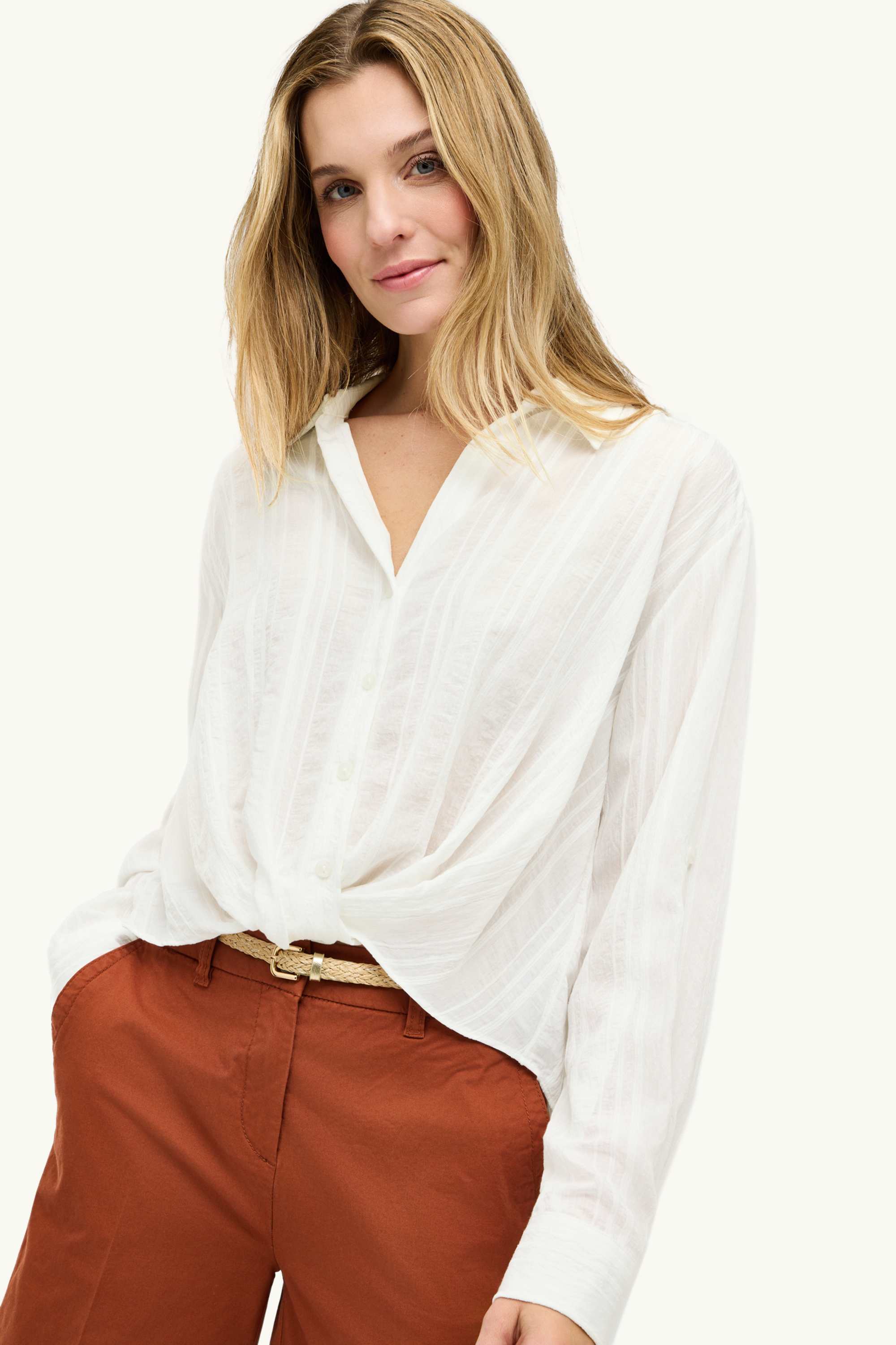 Blouse with knot detail white