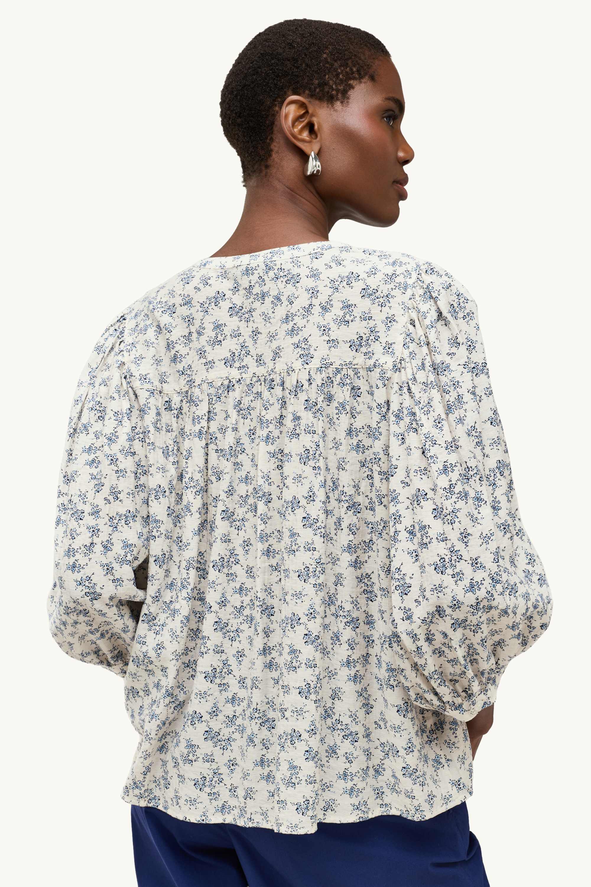 Blouse - floral blue / white (1)