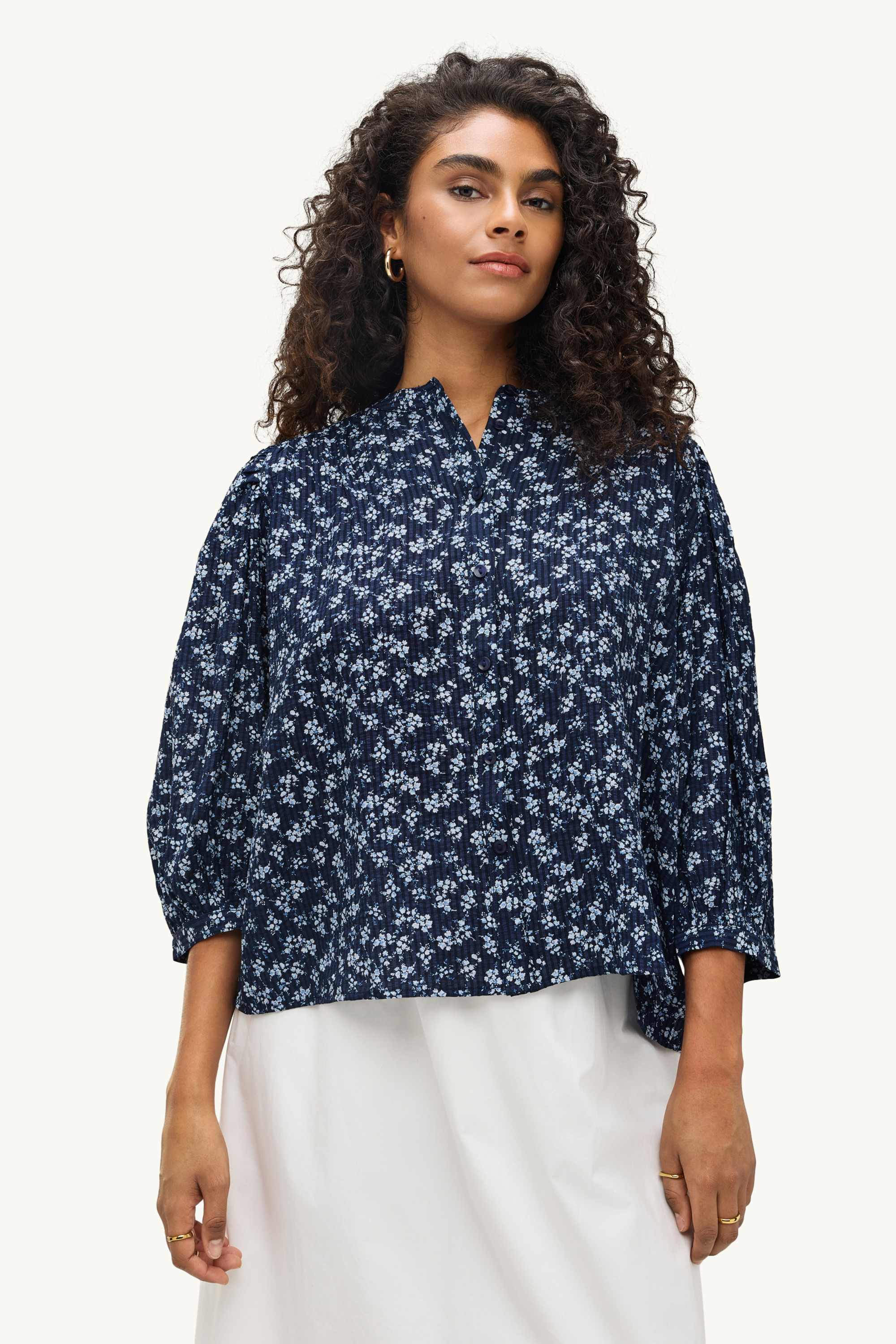 Blouse - floral blue / white (2)