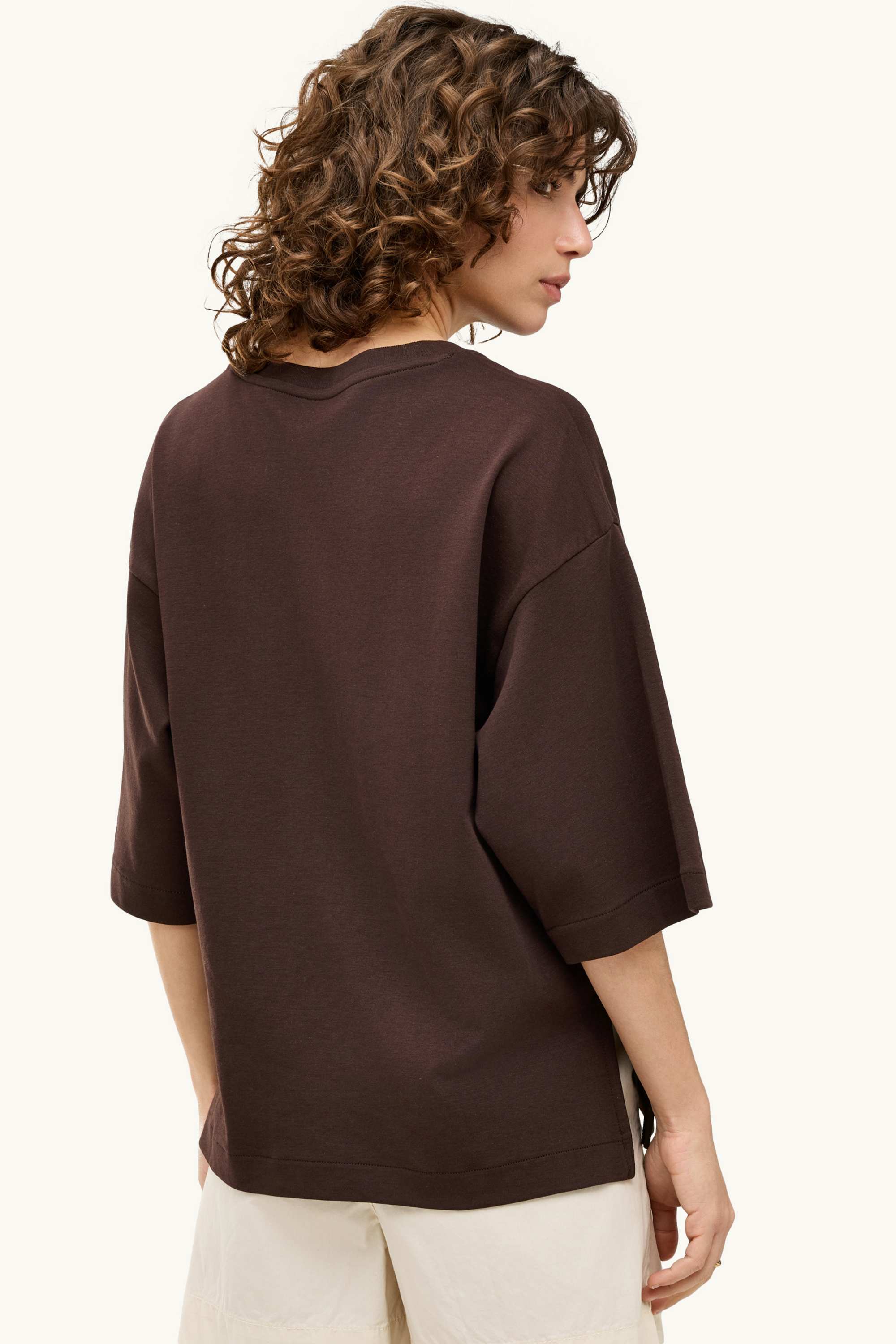 T-shirt - oversized brown