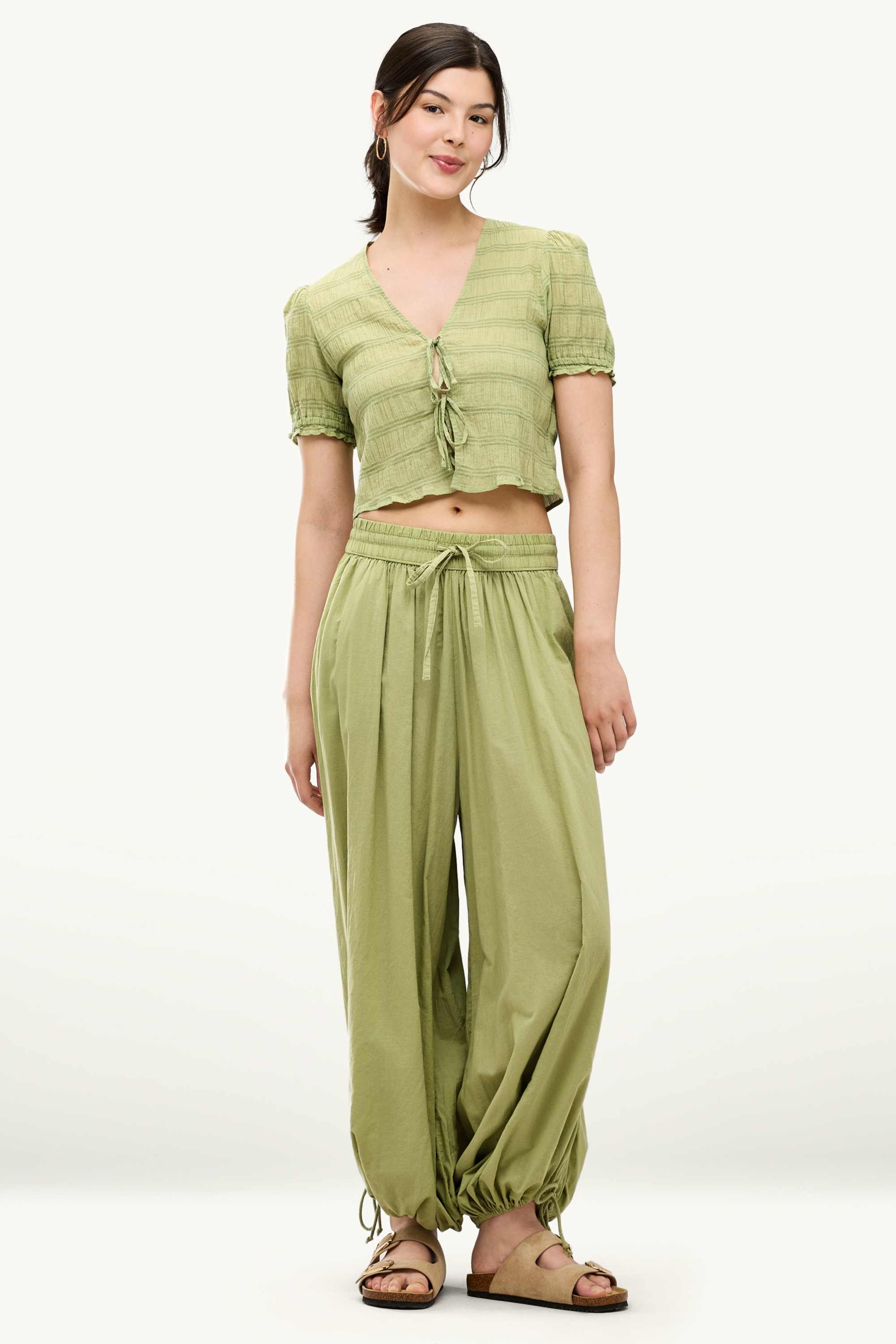 Harem trousers - mid-rise waist - balloon leg green
