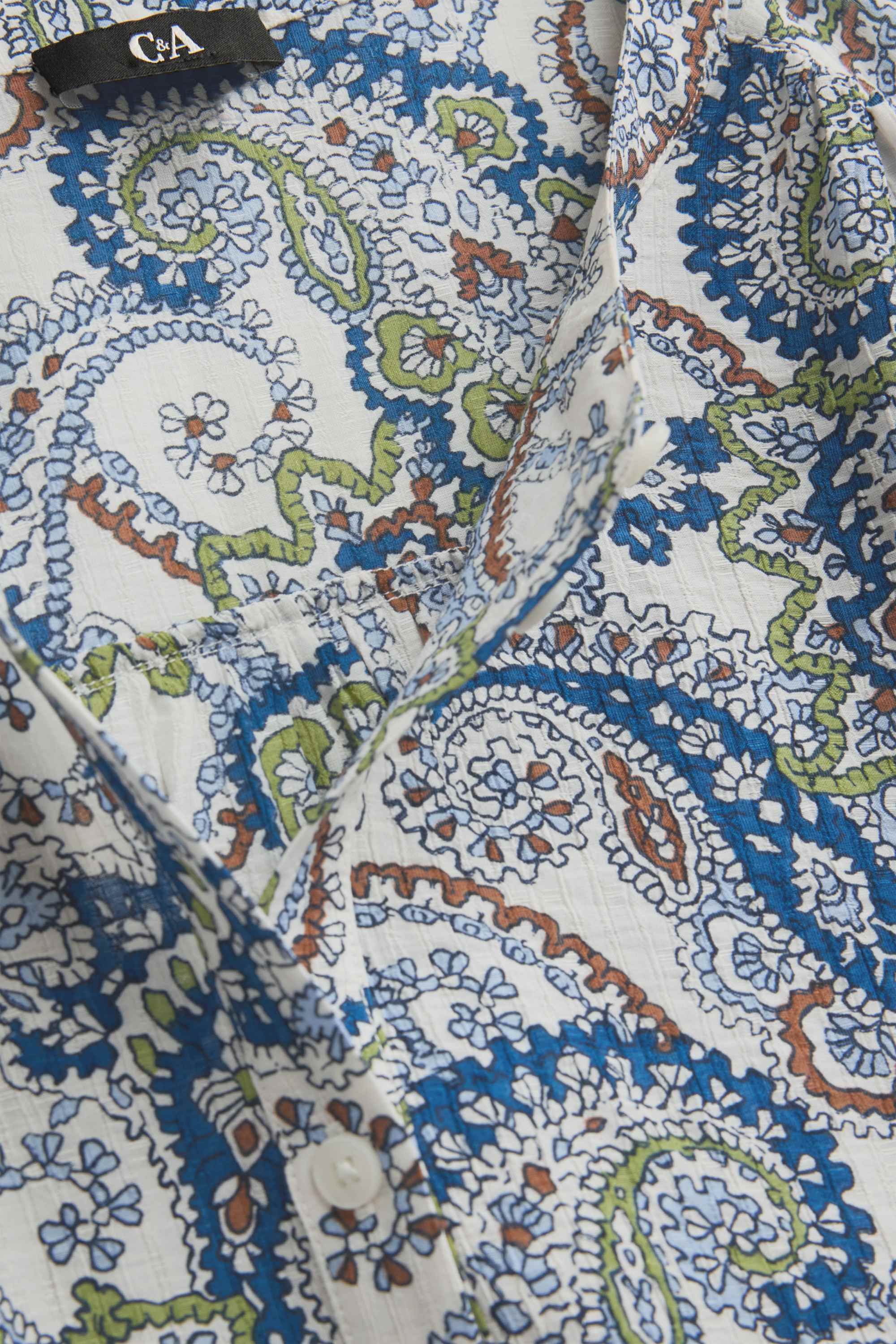 Blouse - patterned blue / white