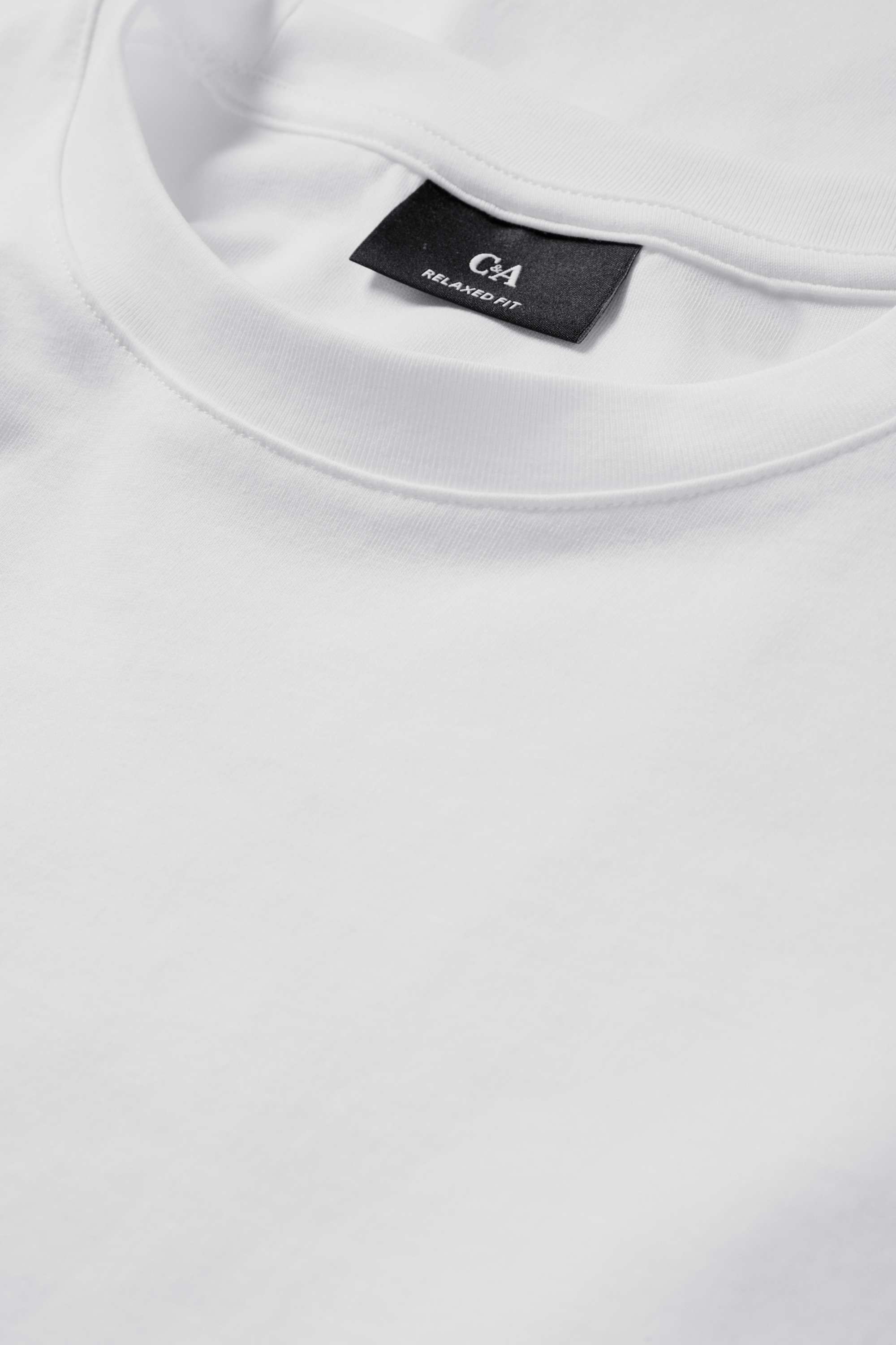 T-shirt - relaxed fit white