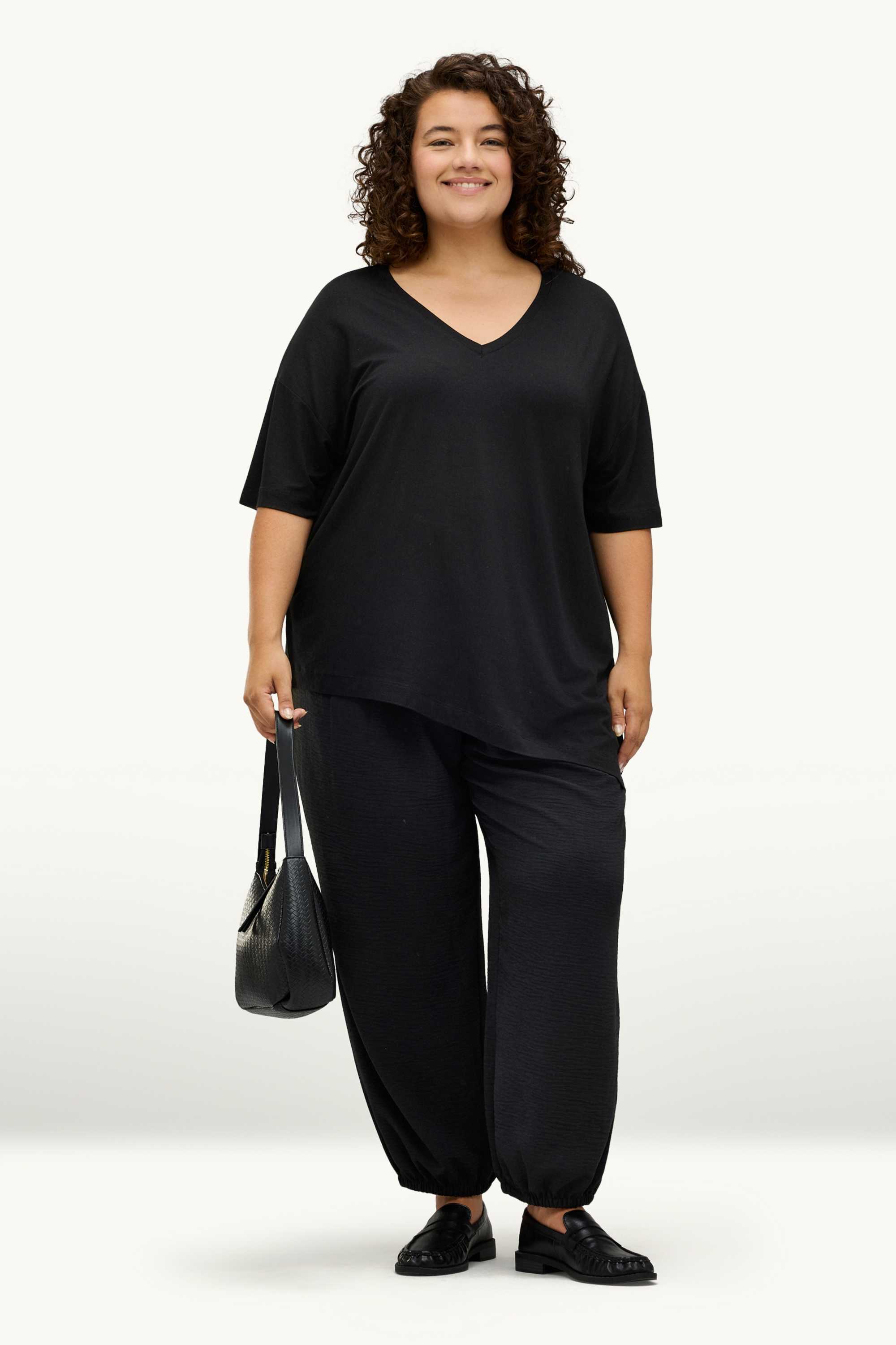 Harem trousers - mid-rise waist - balloon leg black