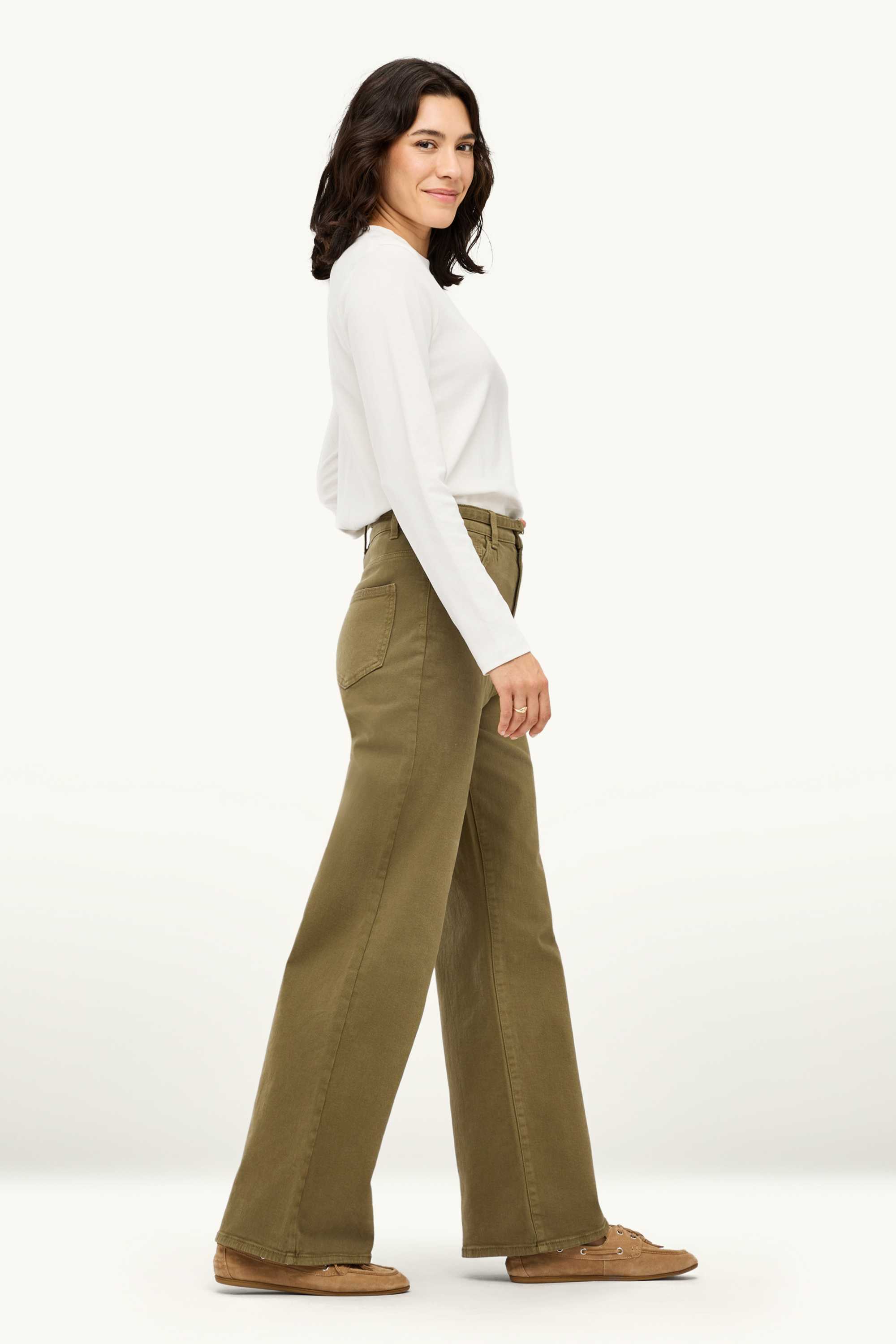 Wide leg jeans with belt - high waist khaki
