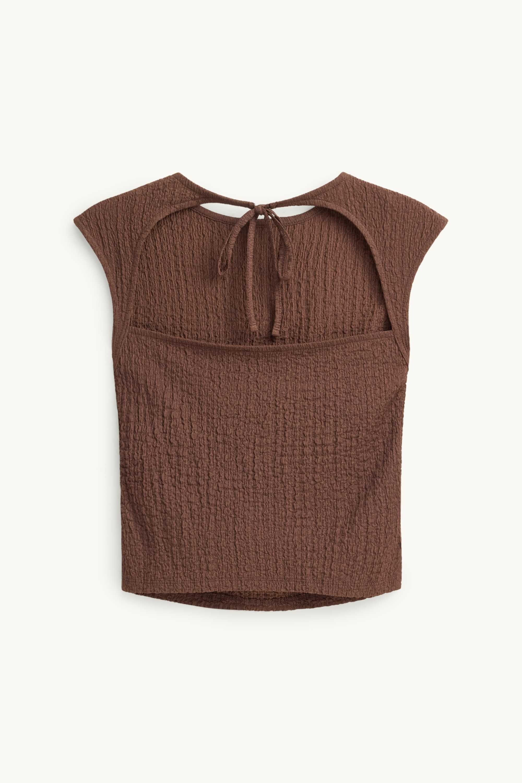 Top - textured dark brown