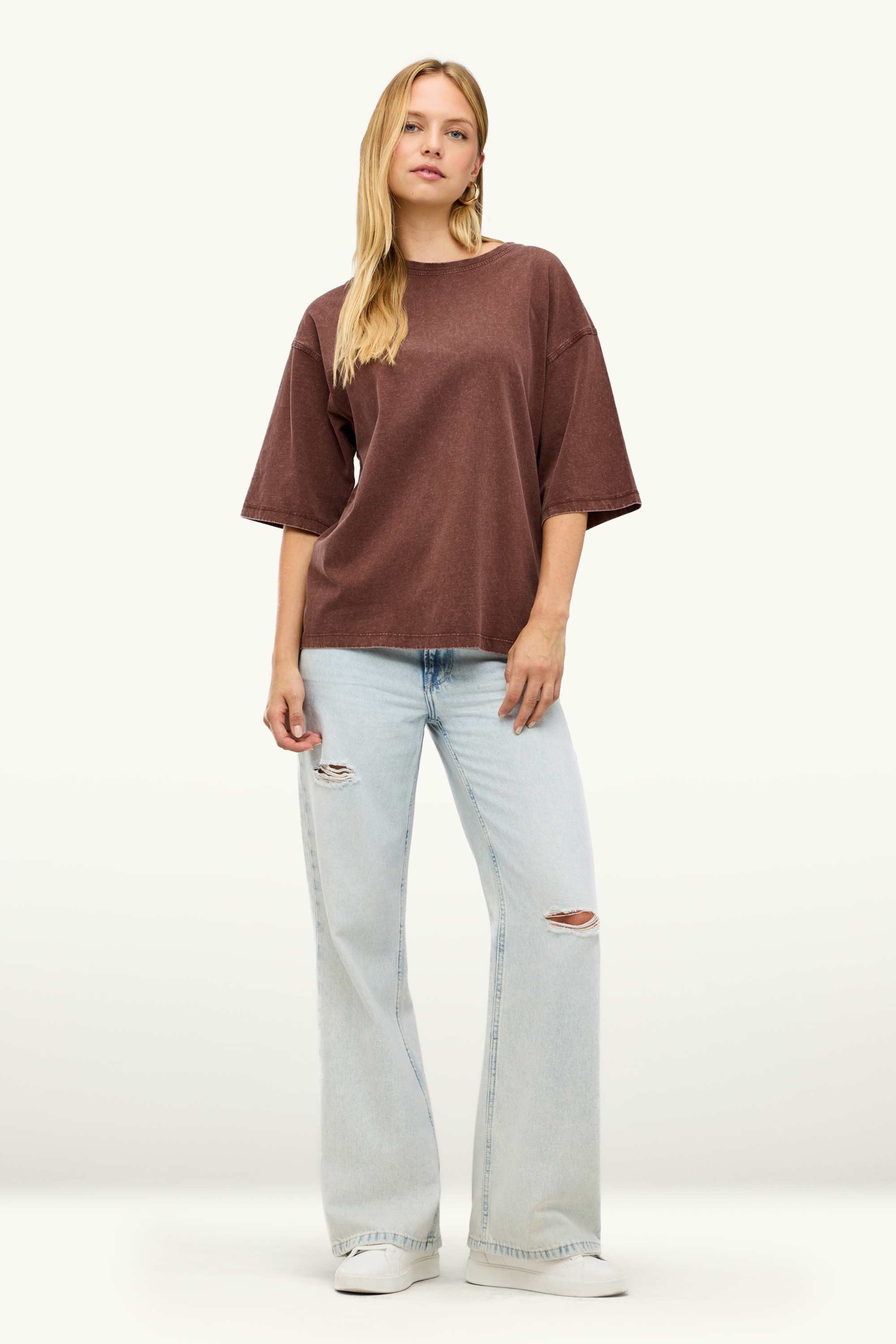 T-shirt - oversized brown