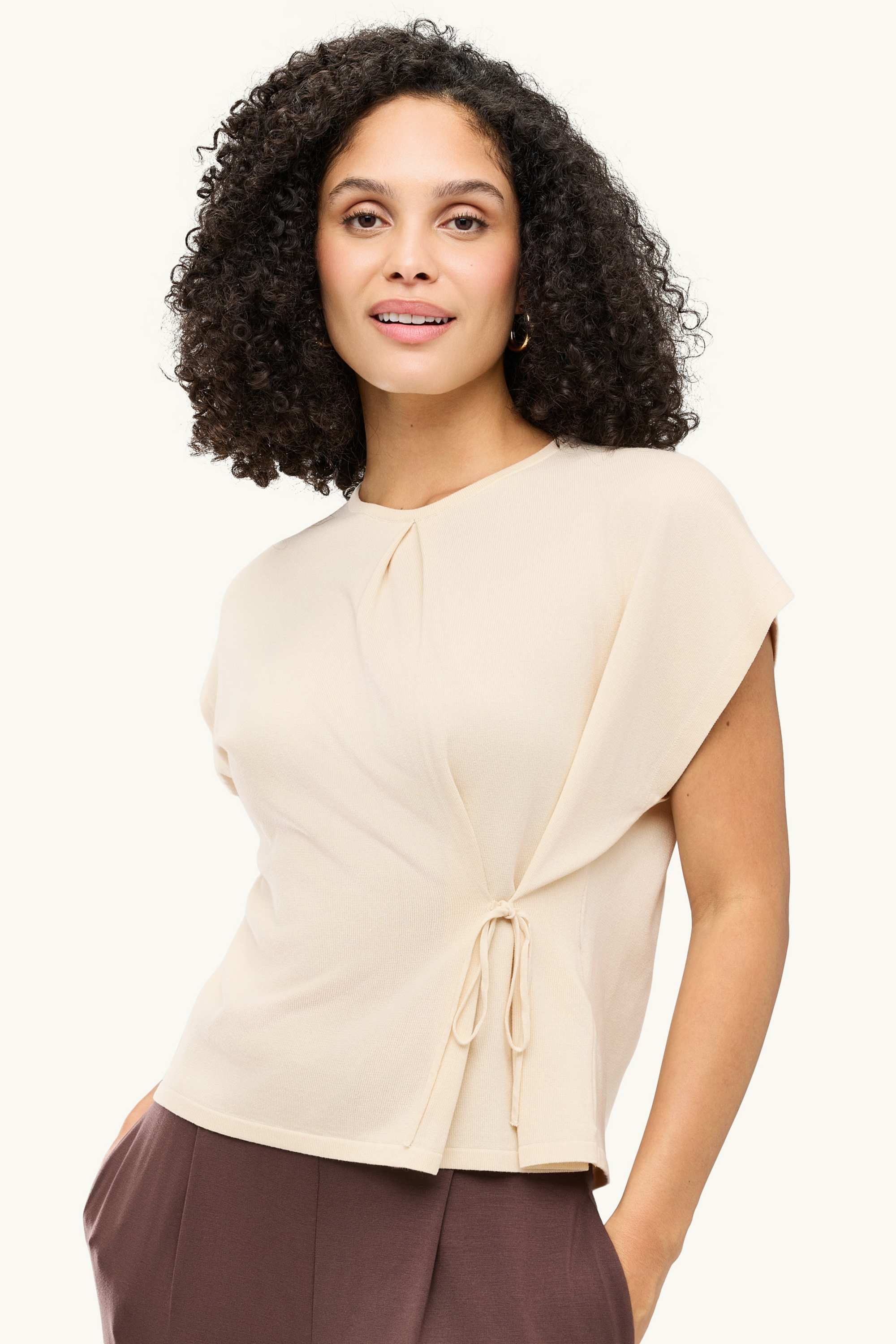 Knitted jumper - short sleeve light beige