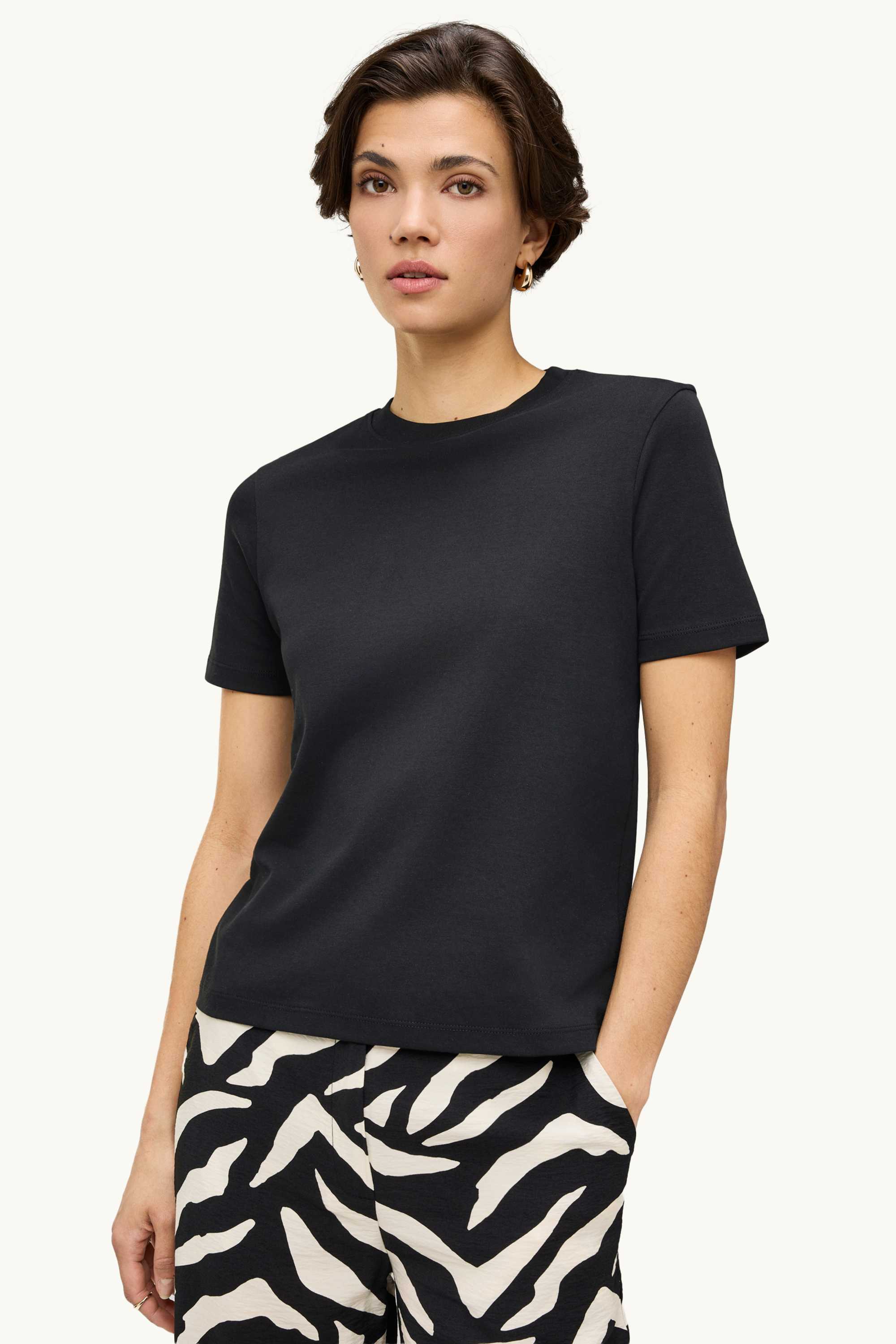 T-shirt - slim fit black