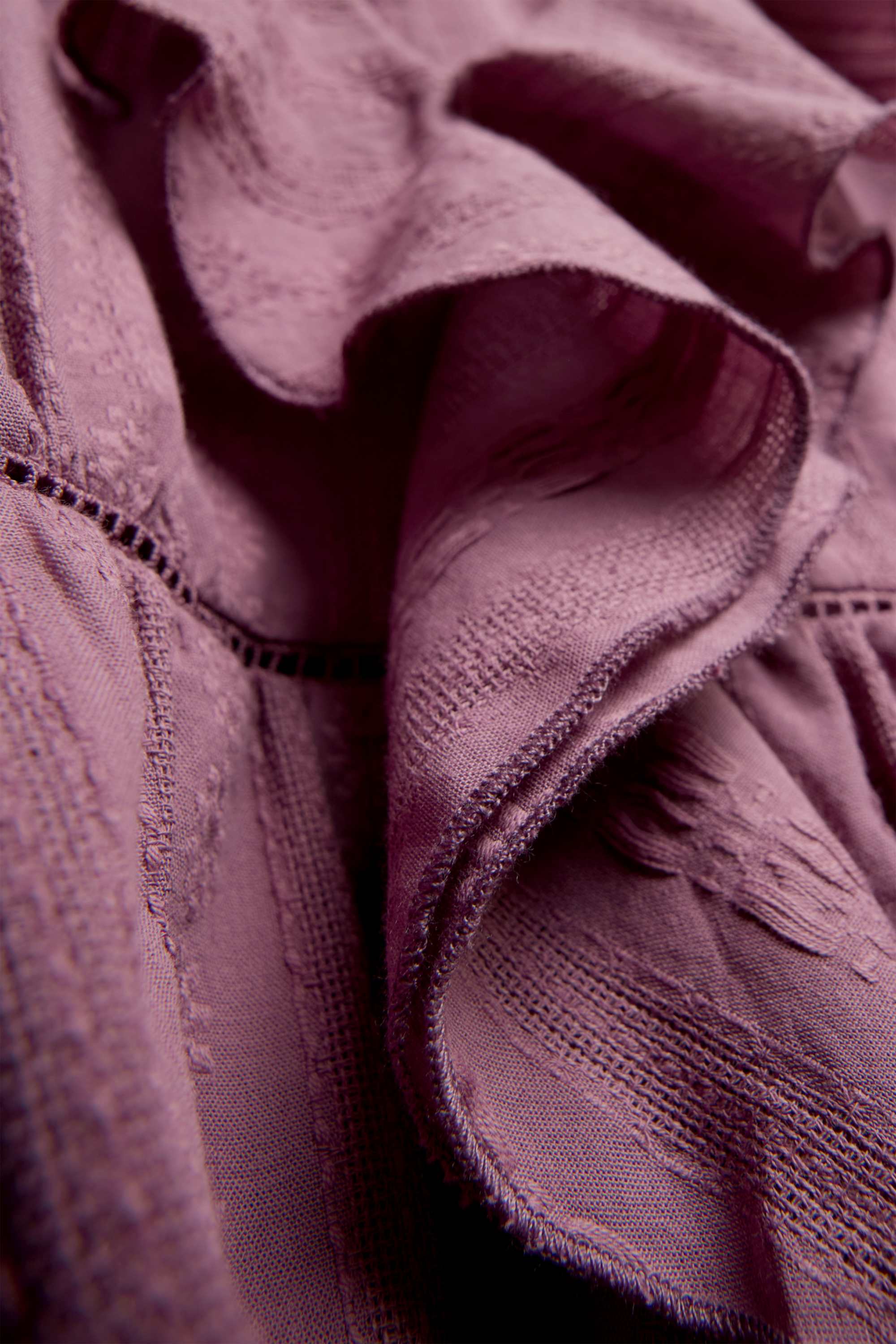 V-neck blouse lilac