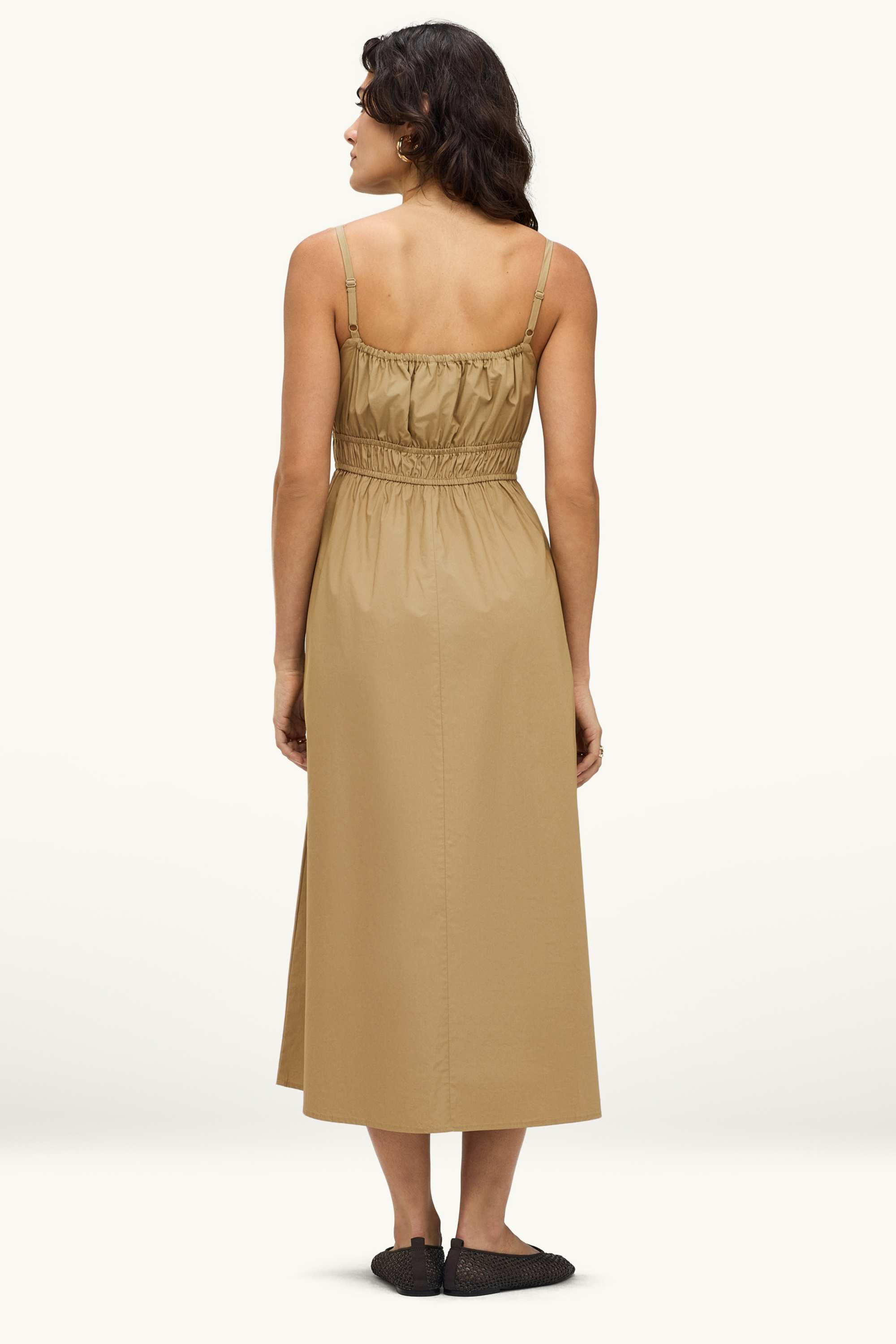 Empire dress beige