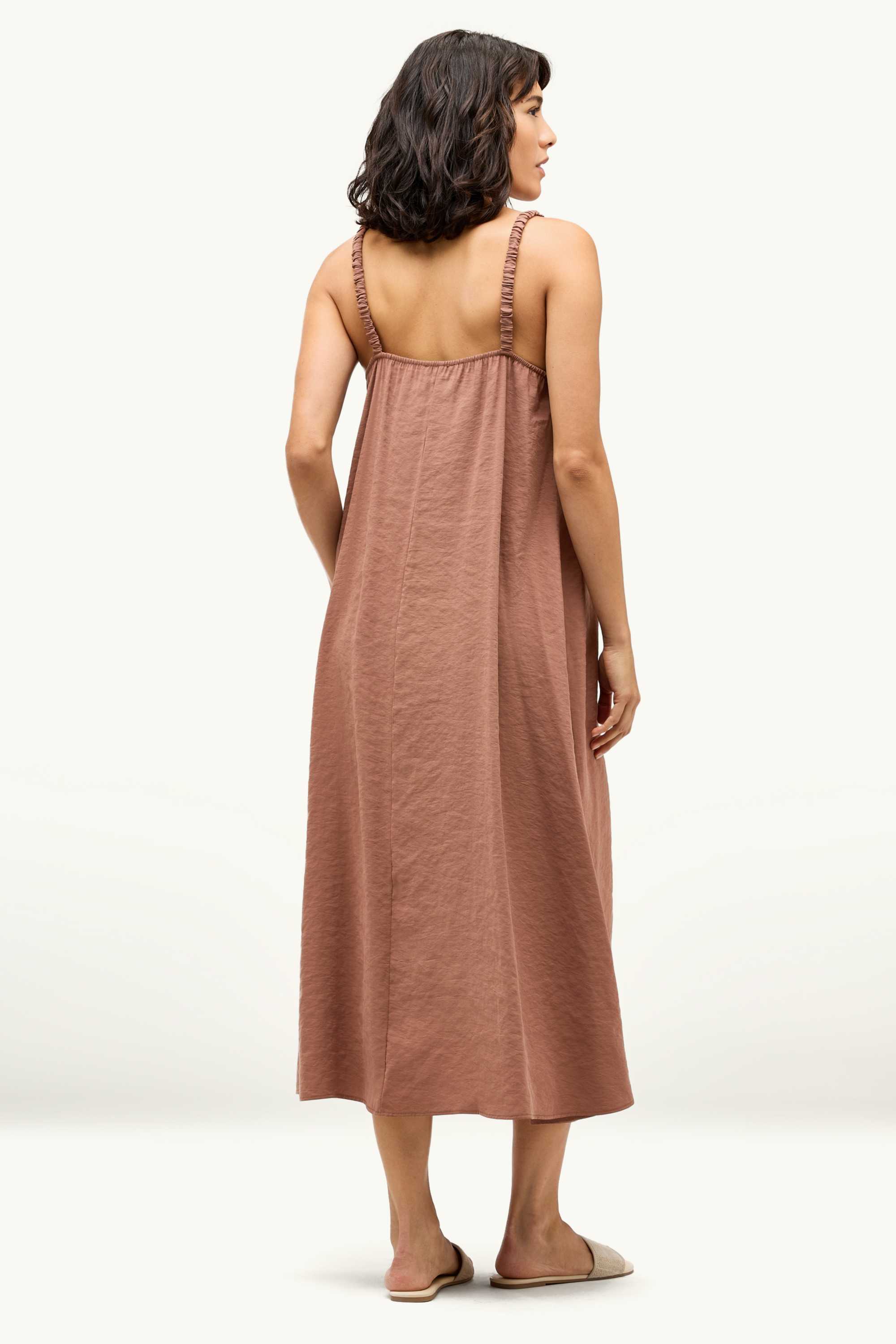 V-neck A-line dress light brown
