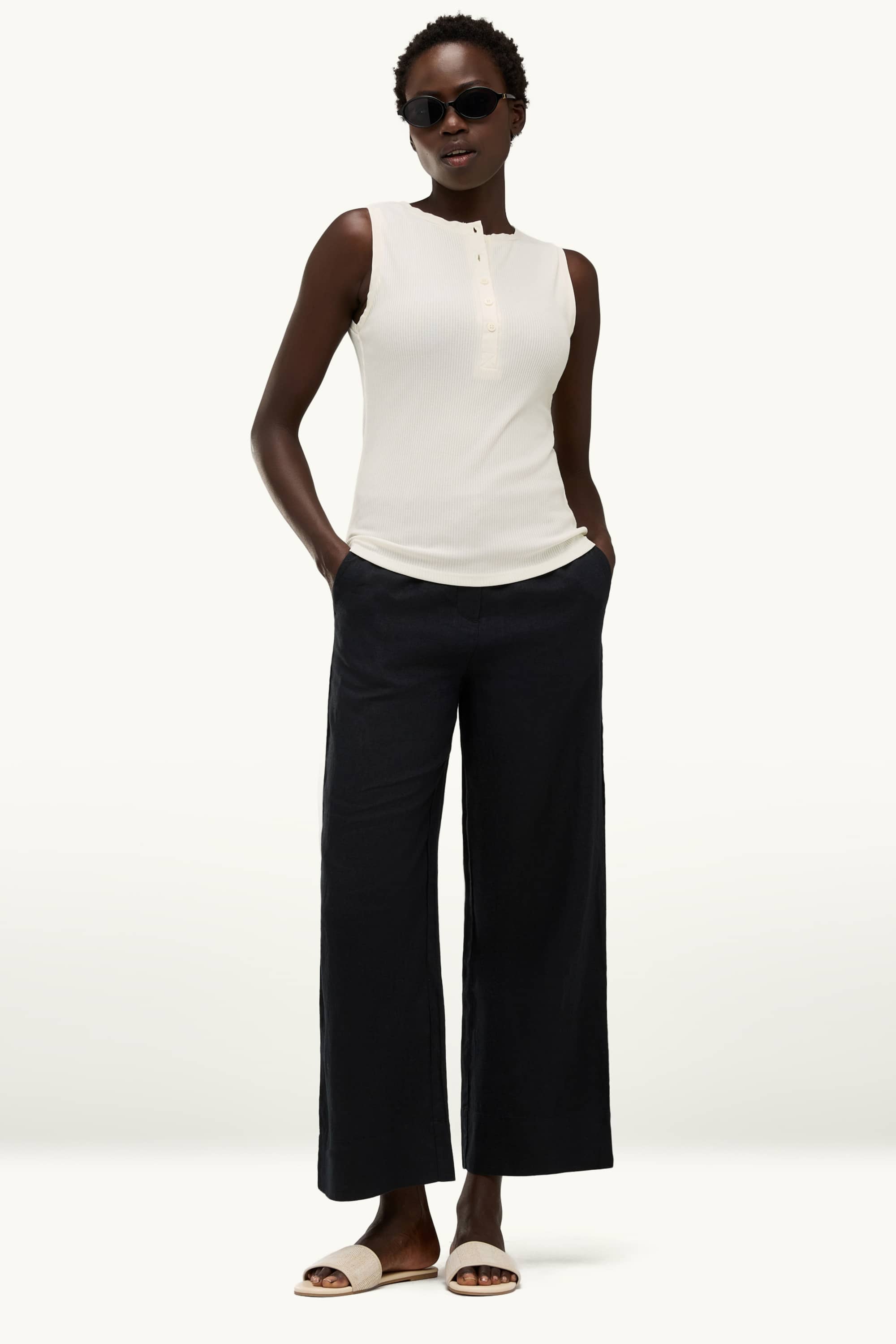 Top - ribbed white