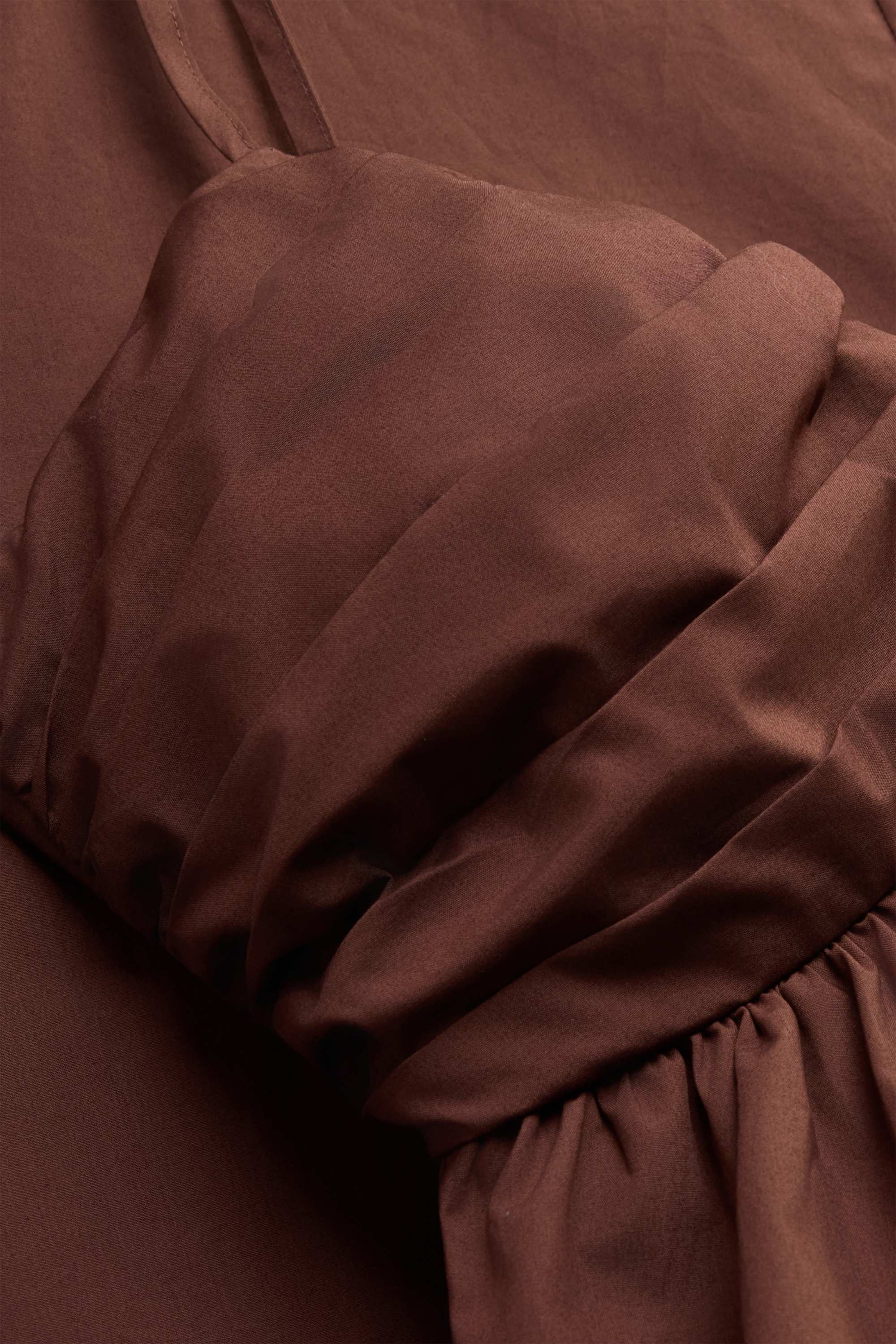 Fit & flare V-neck dress brown