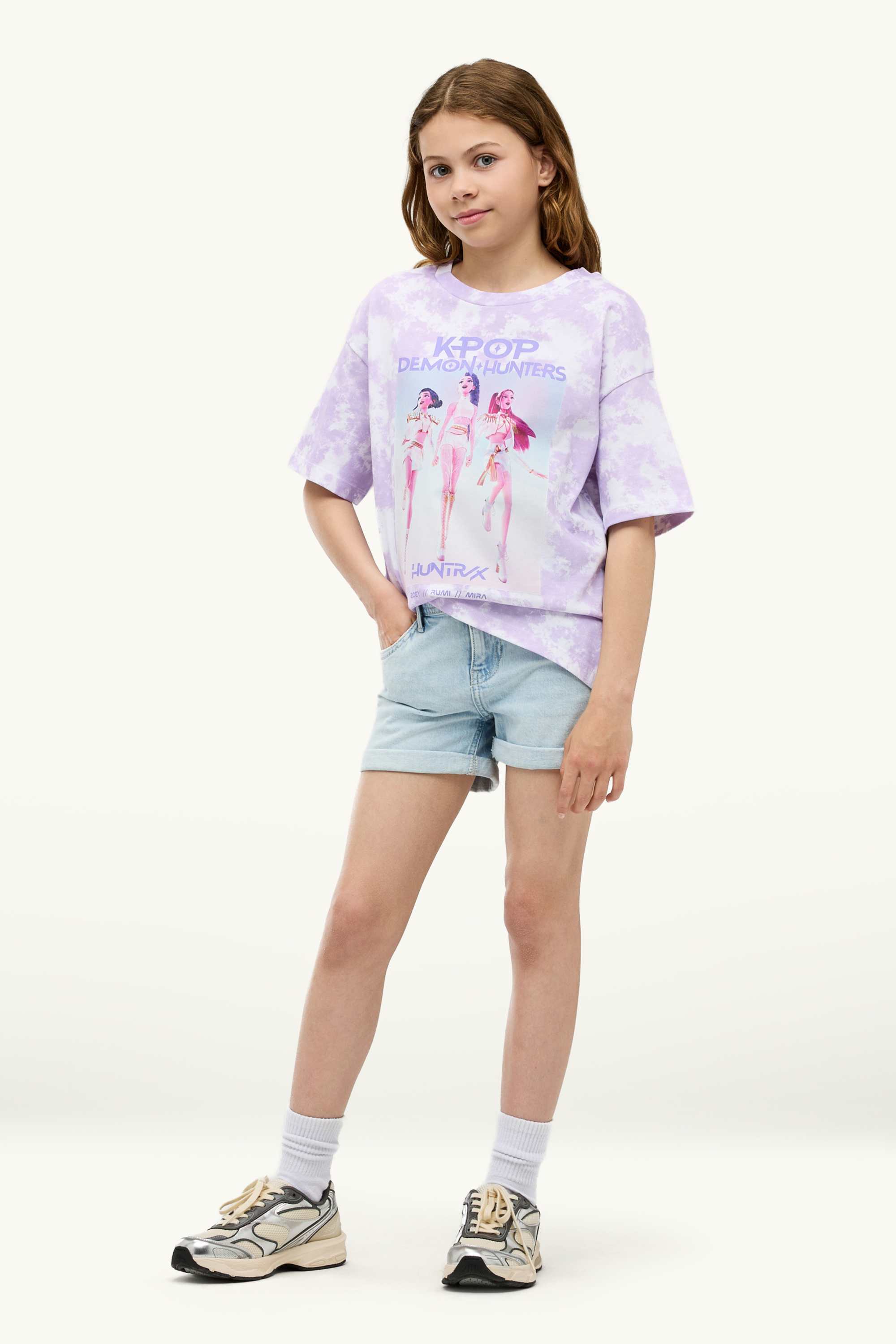 KPop Demon Hunters - short sleeve T-shirt - patterned purple / white