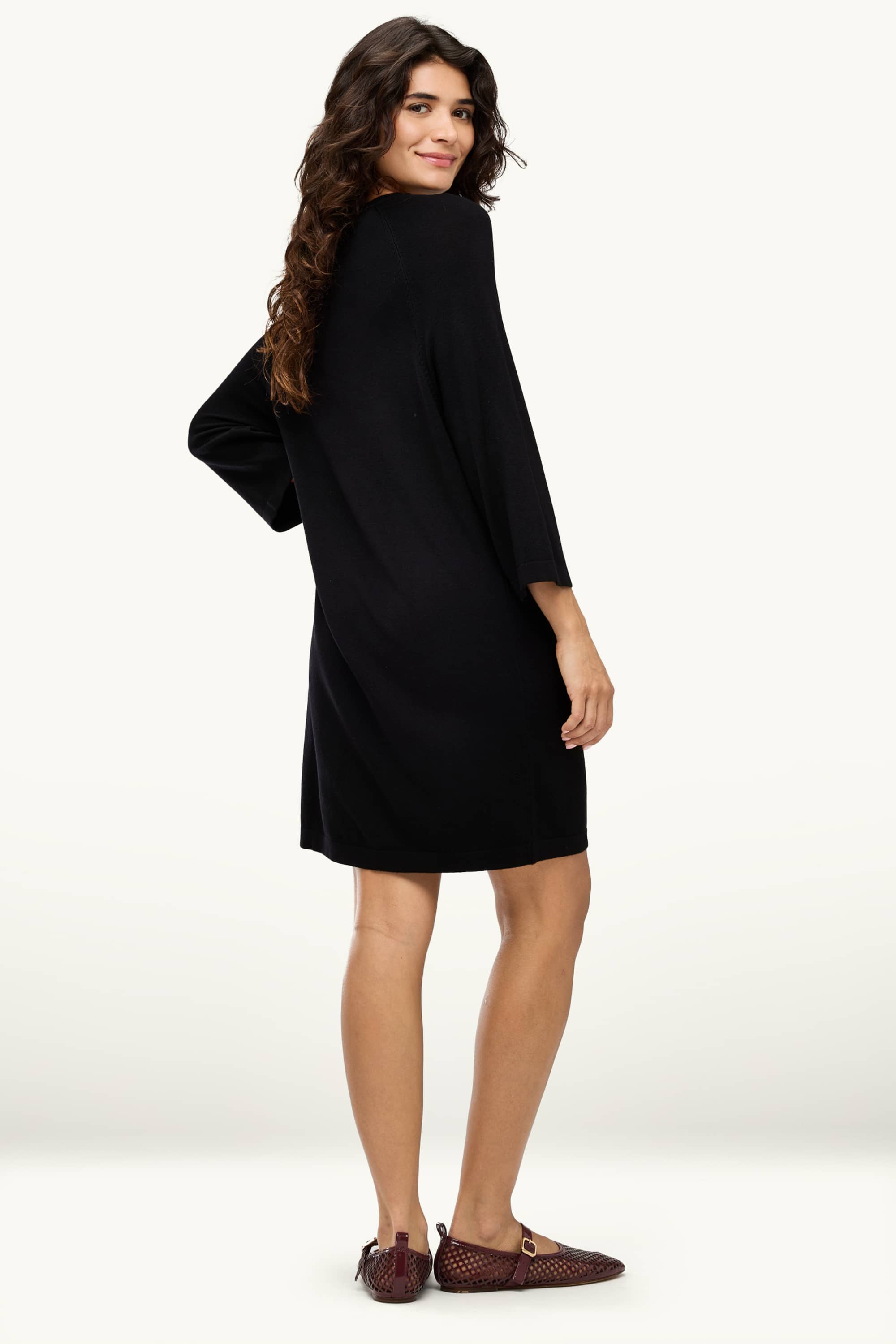 Knitted dress - straight fit black