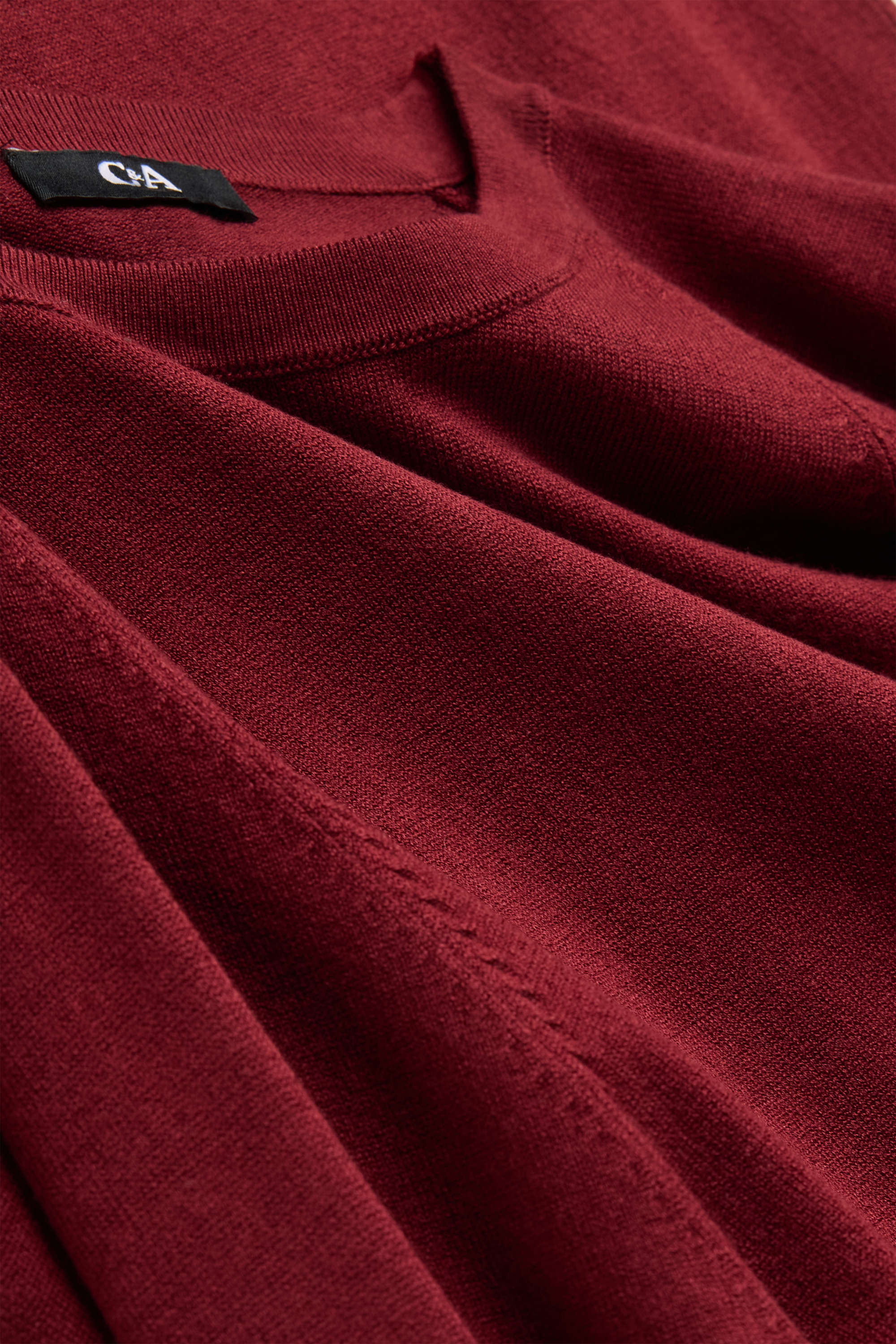 Knitted dress - straight fit red