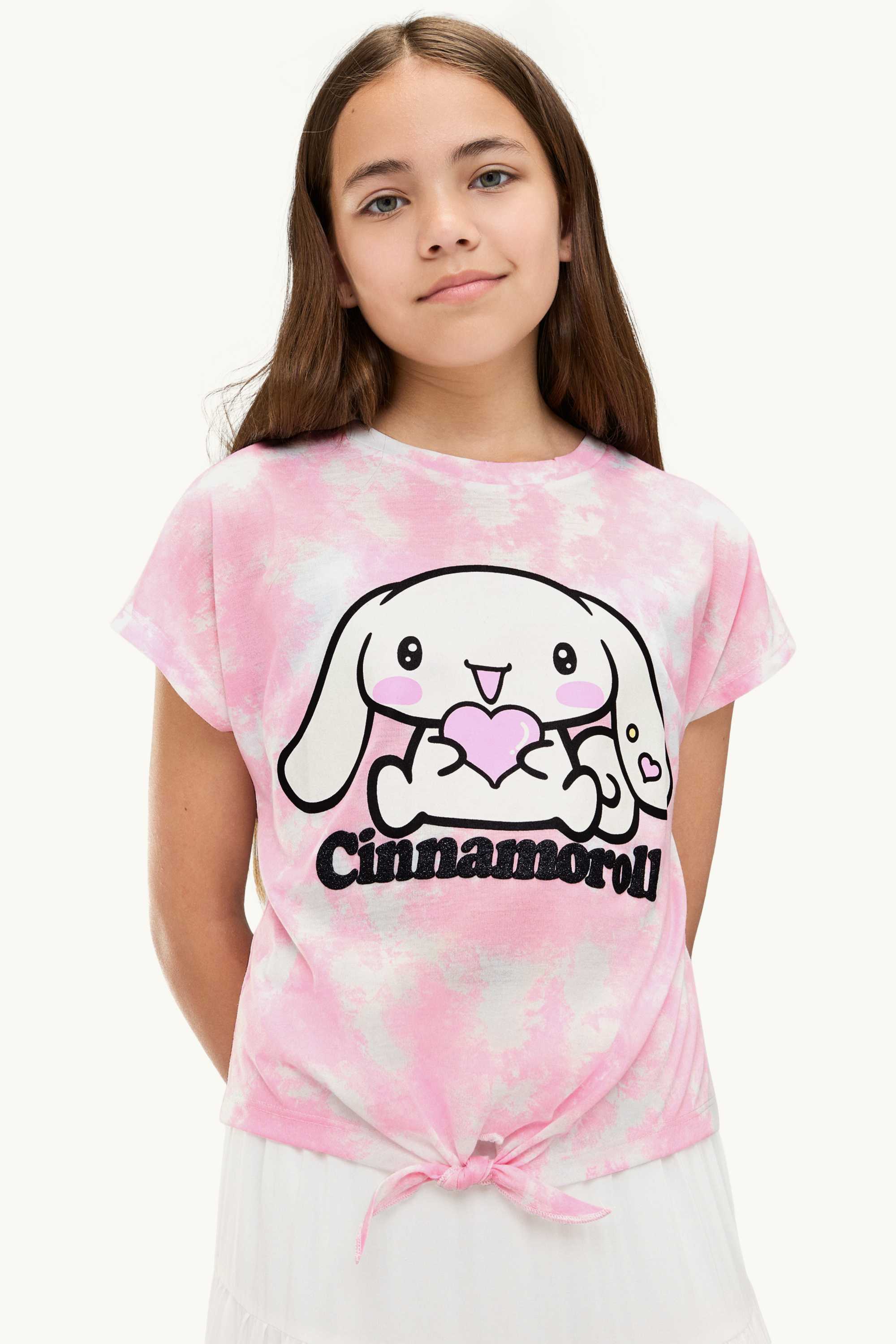 Cinnamoroll - short sleeve T-shirt - shiny - patterned white / rose