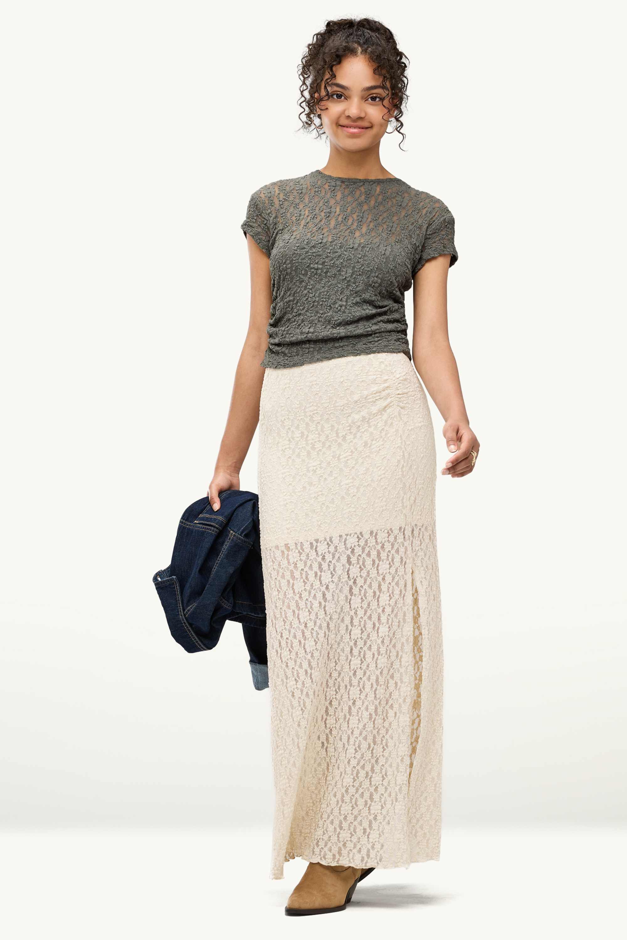 Skirt with slit - textured creme