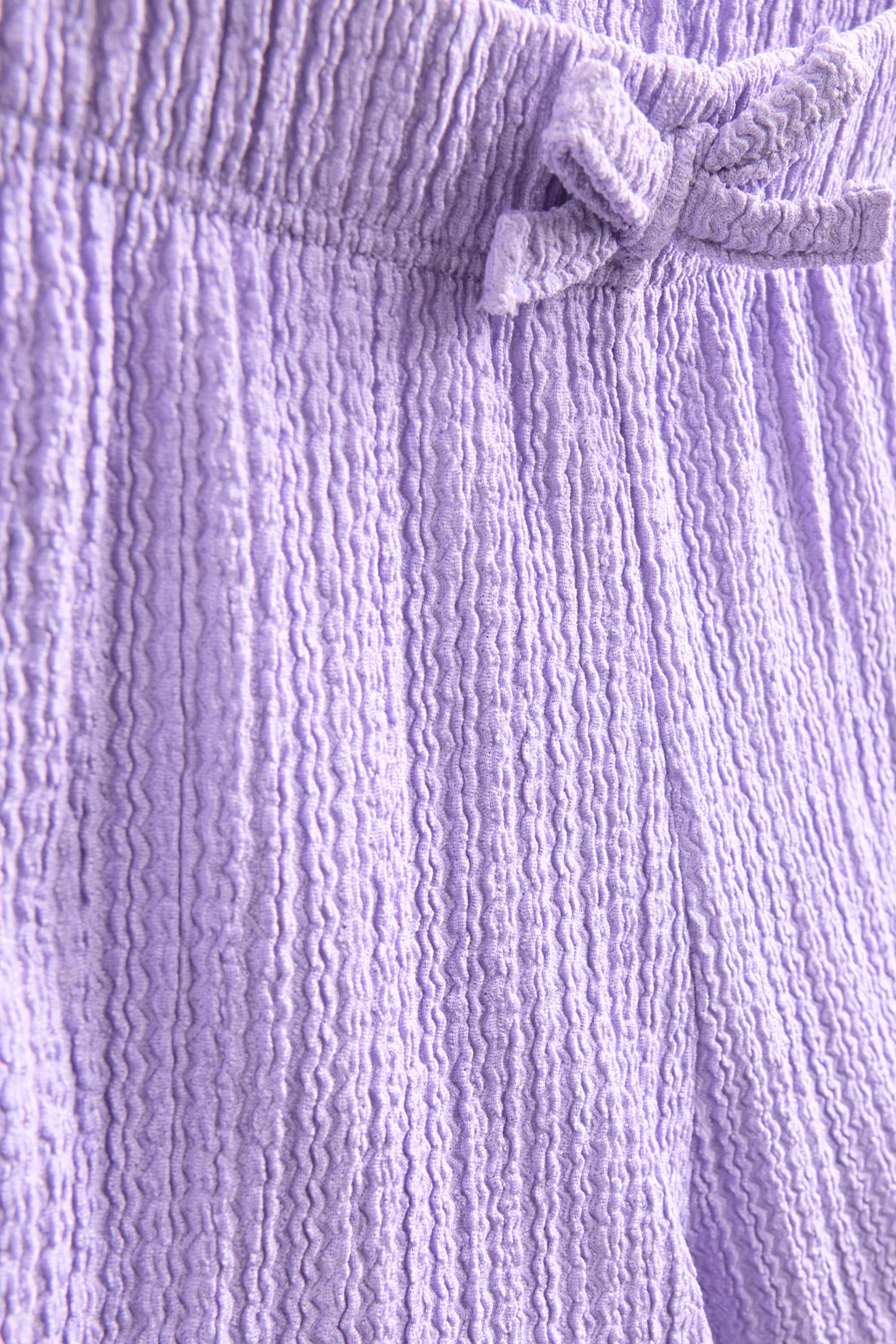 Shorts - textured lilac