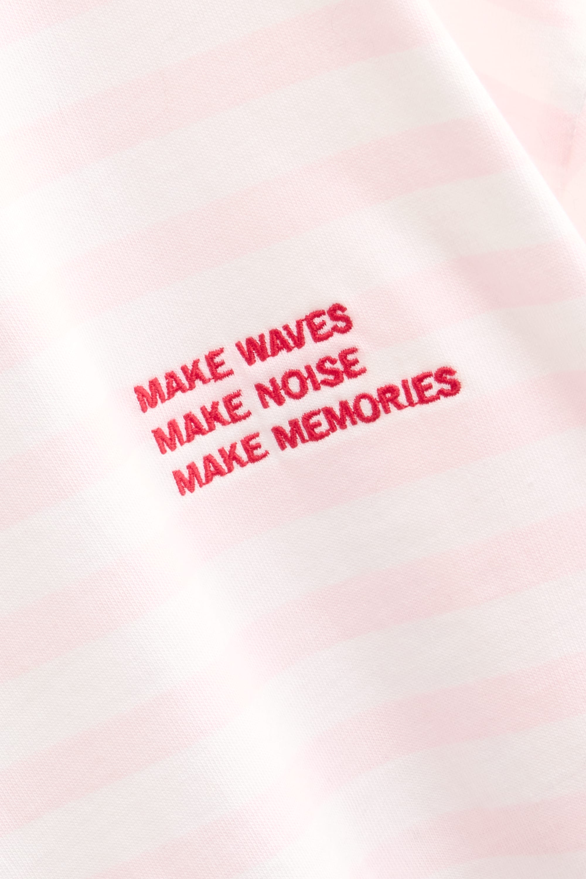T-shirt - oversized - striped white / pink