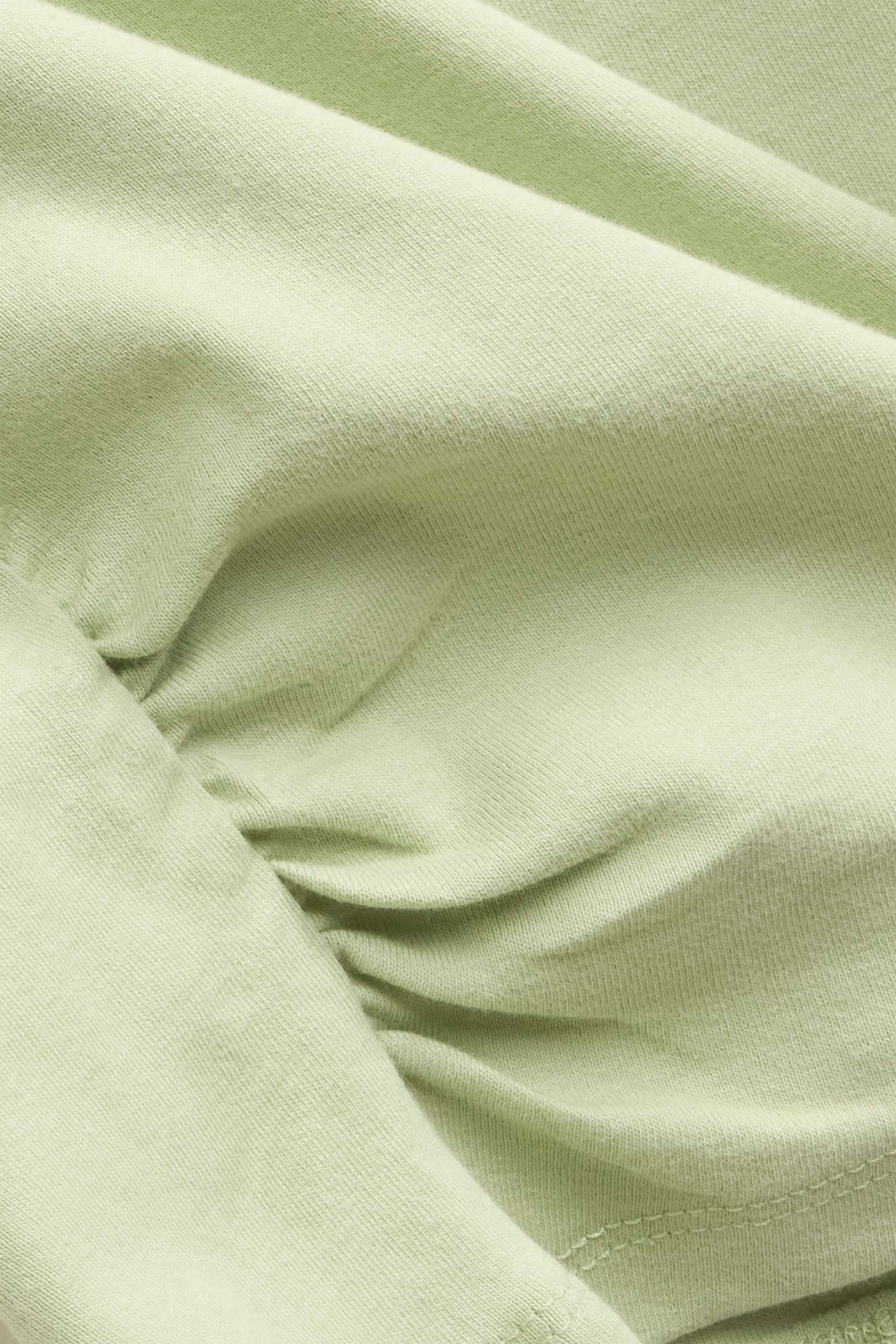 Top light green