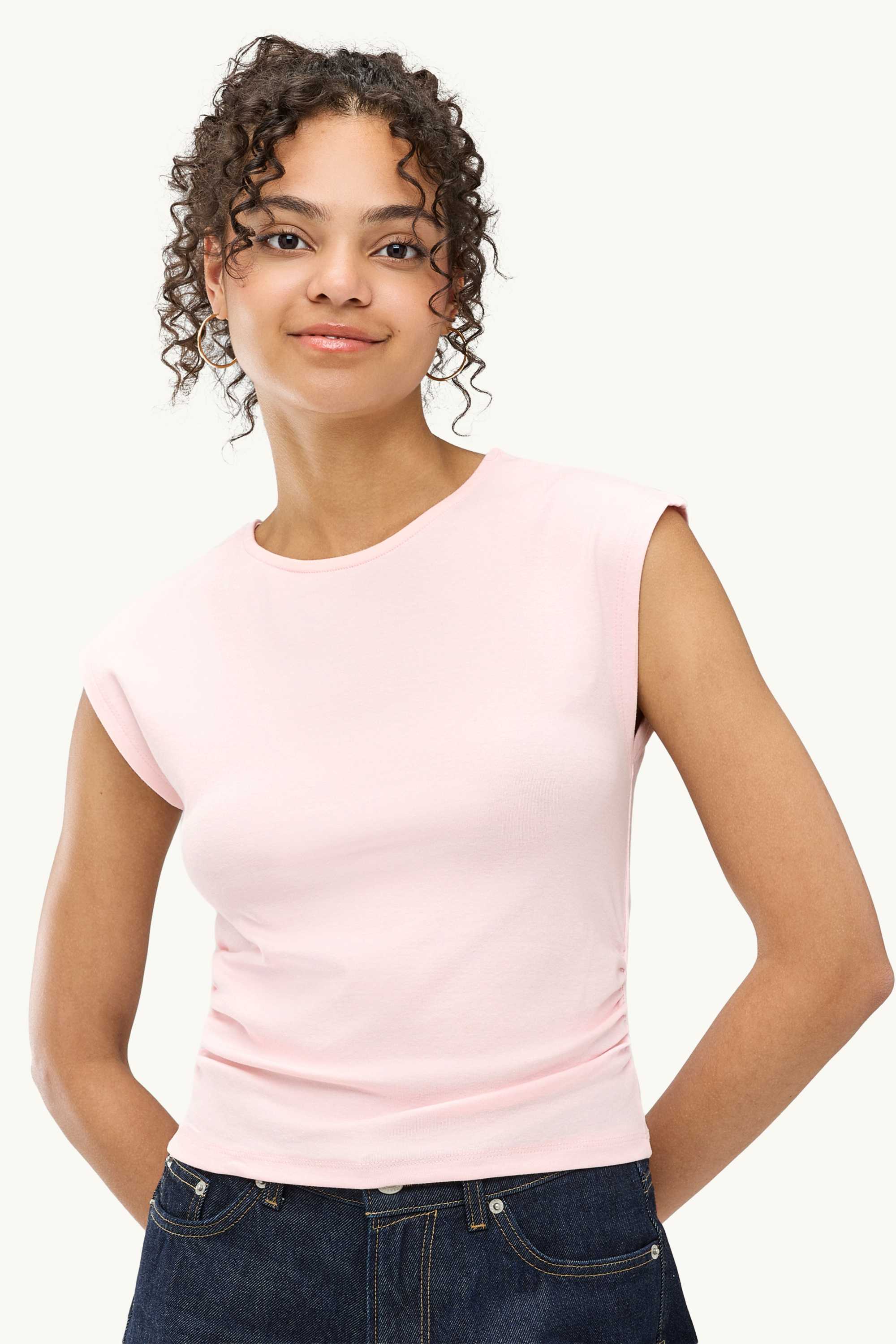 Top pale pink