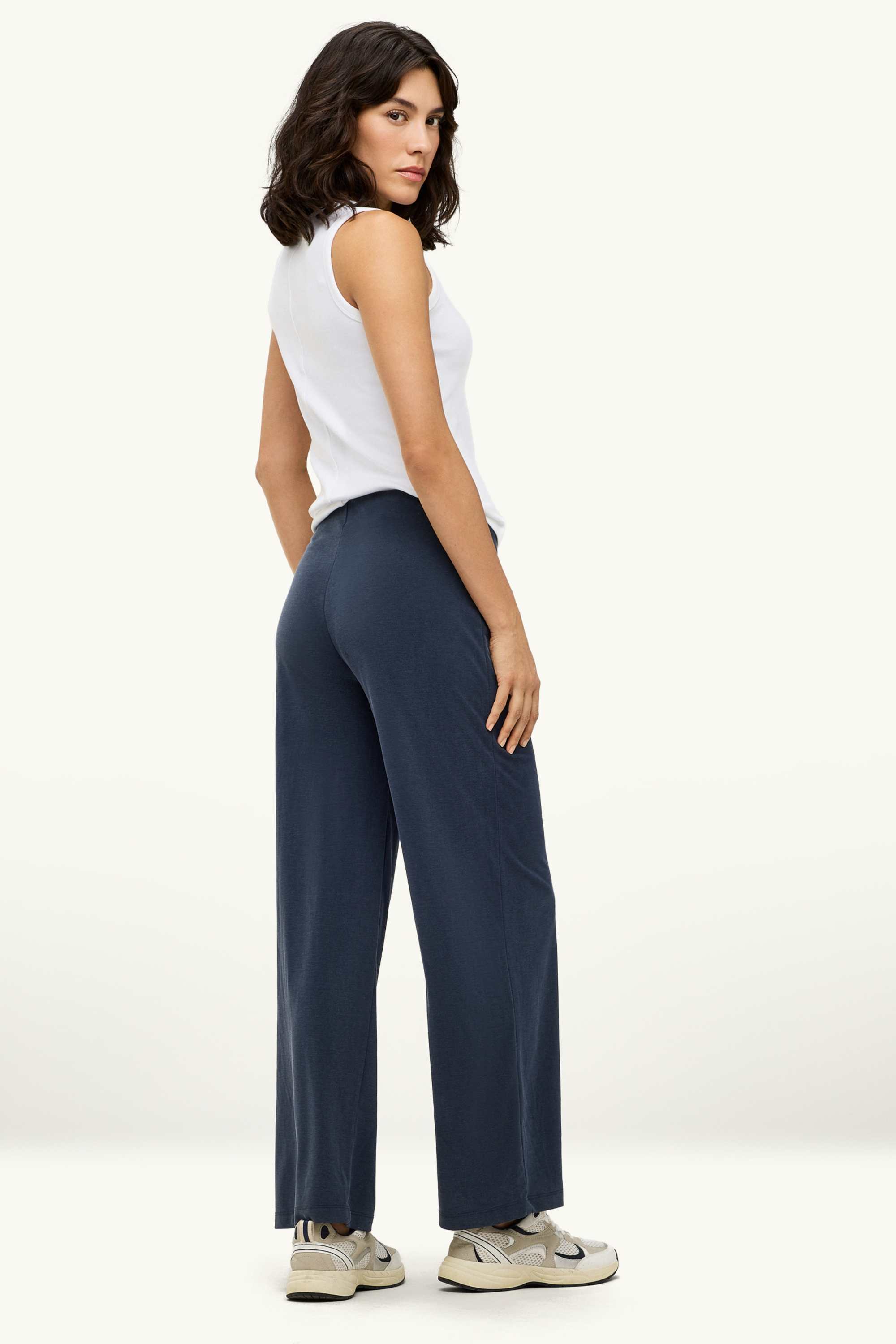 Cloth trousers - mid-rise waist - palazzo dark blue