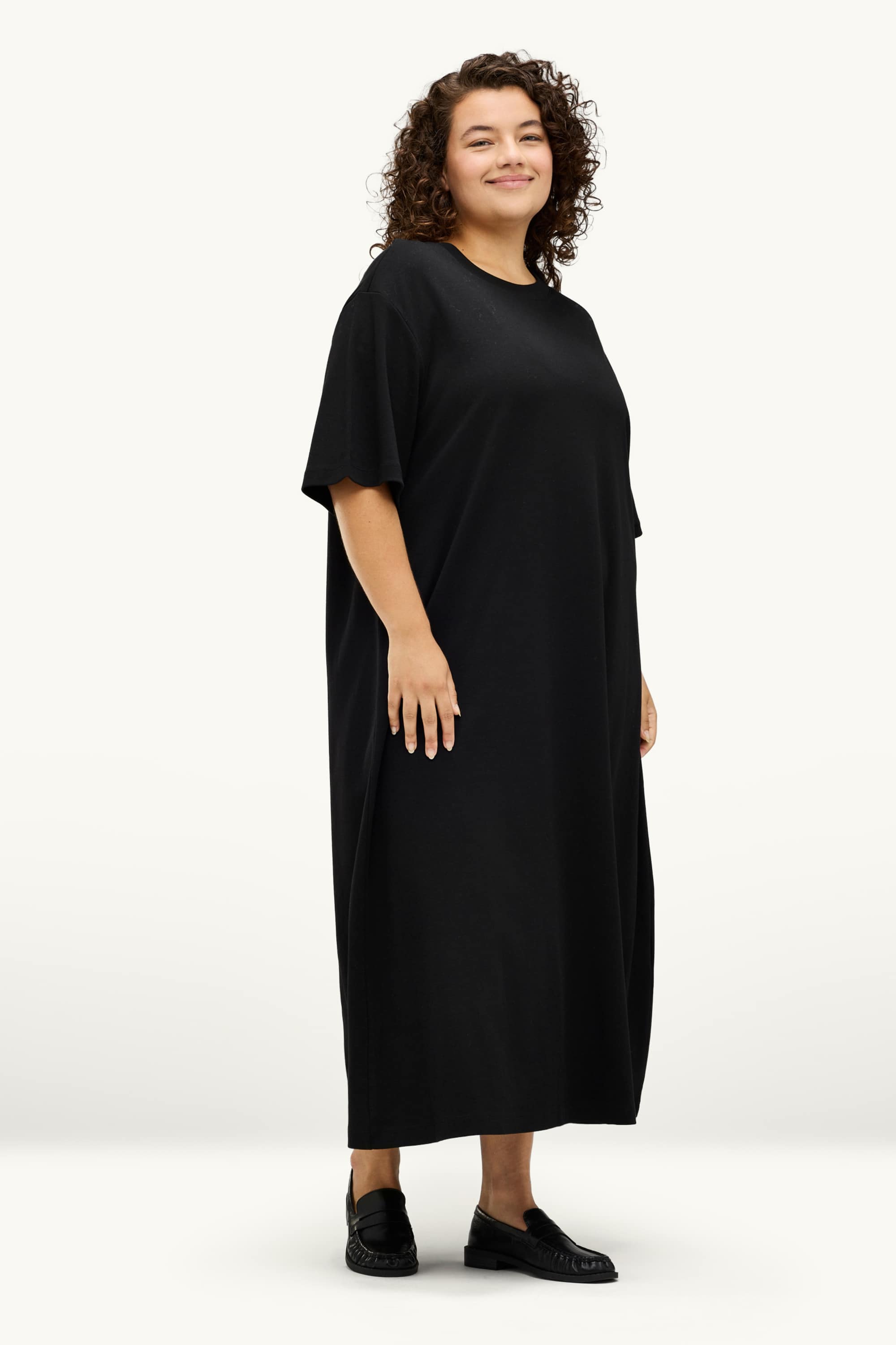 T-shirt dress black