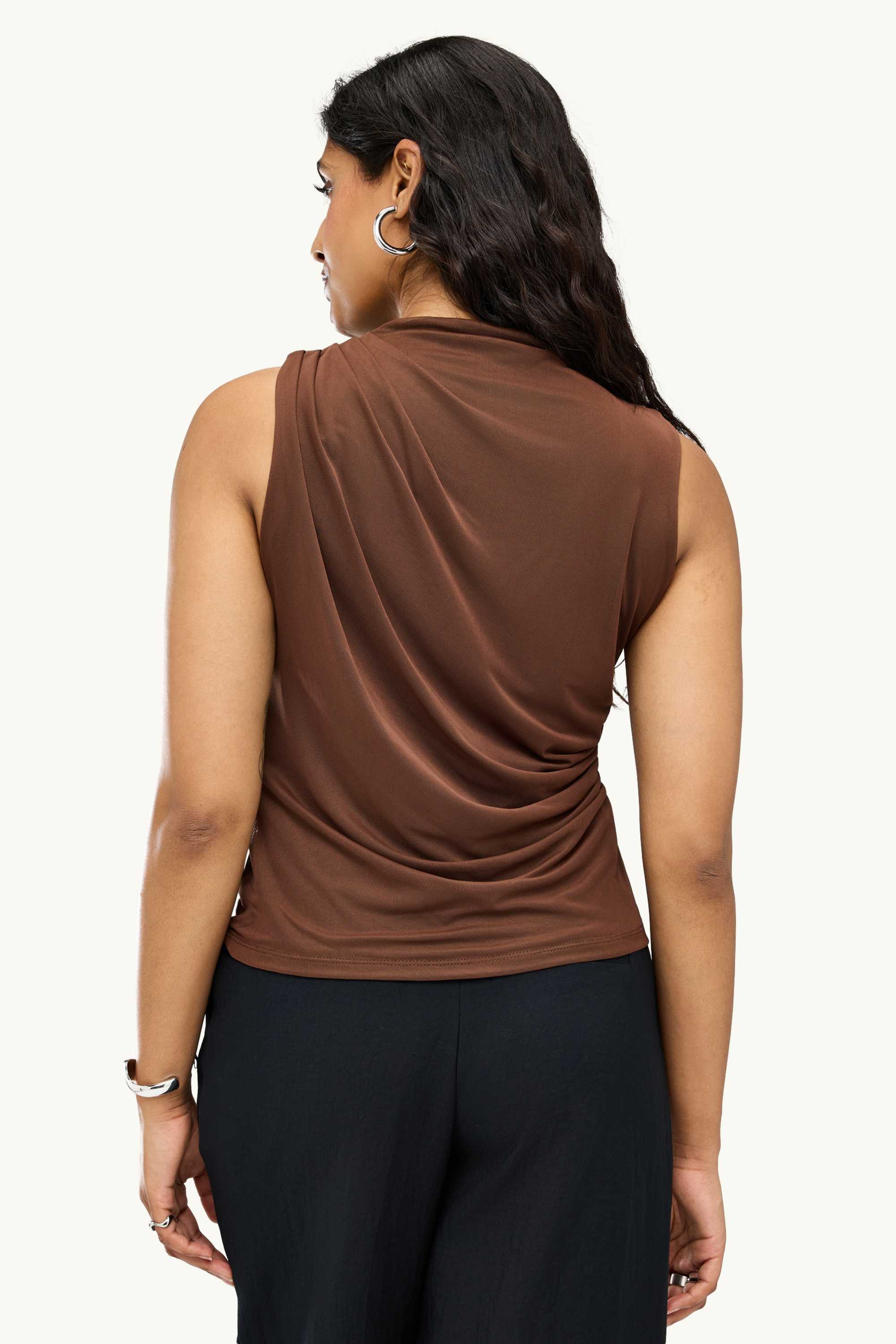 Top brown