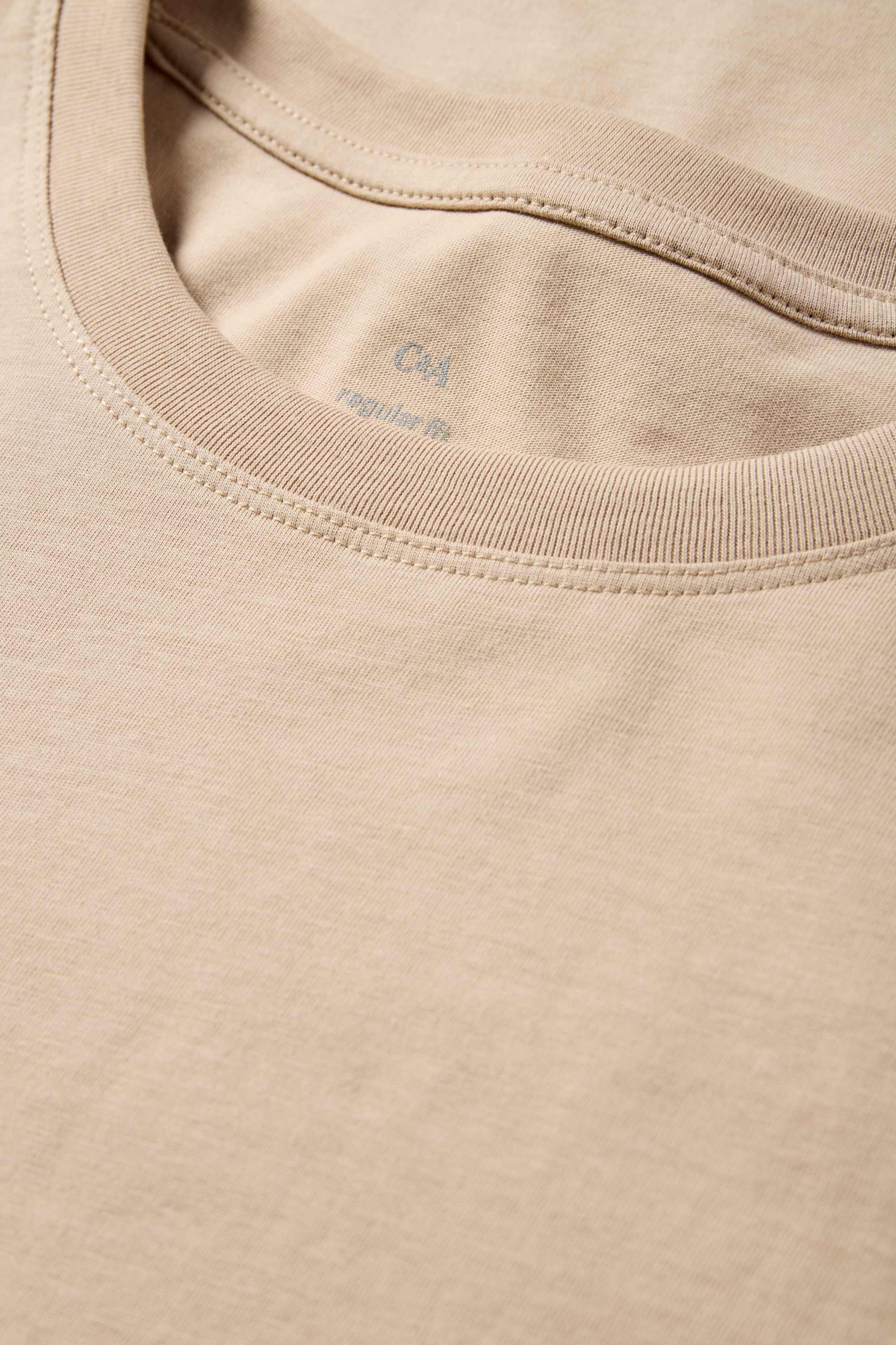 T-shirt - regular fit beige