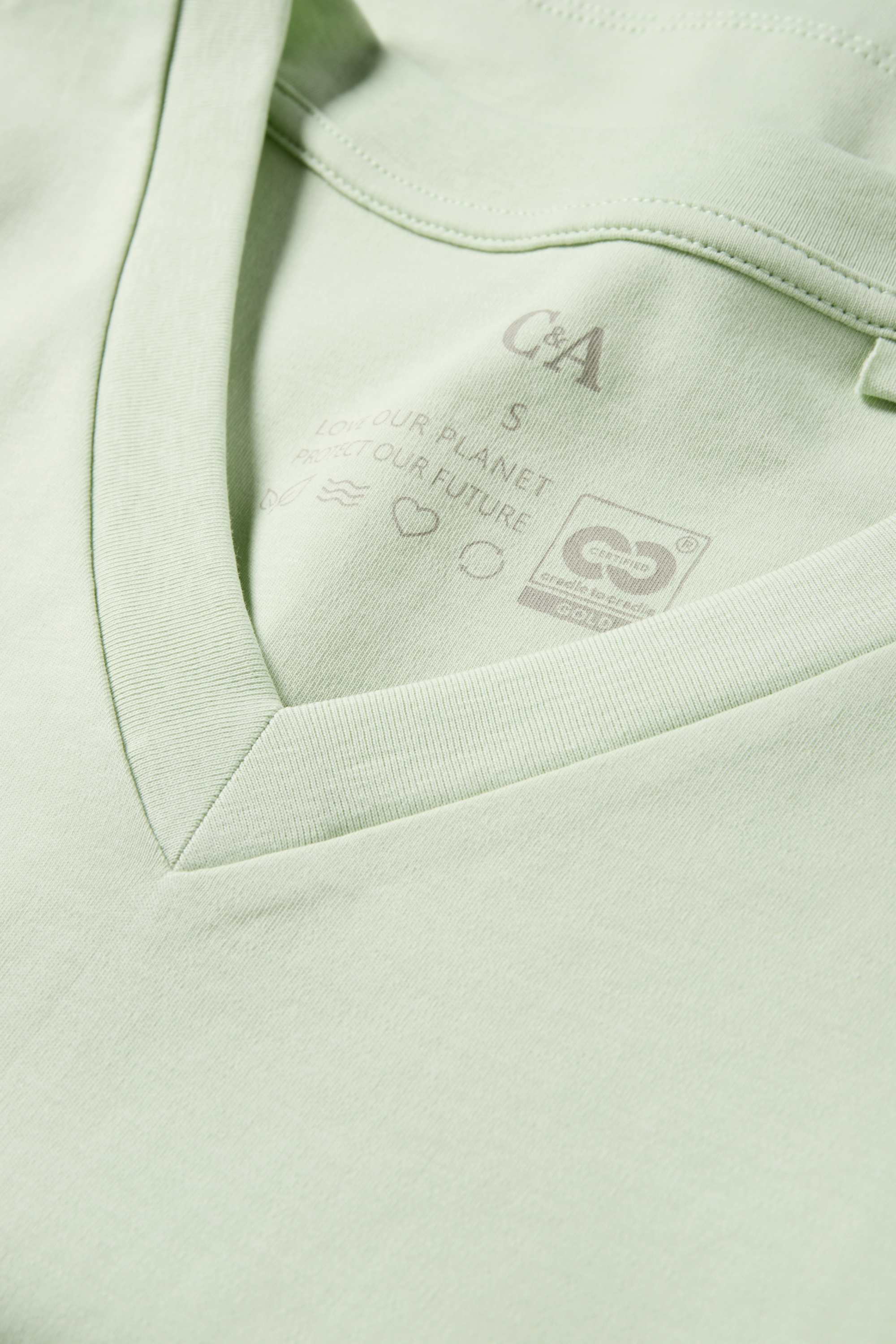 V-neck T-shirt - slim fit mint green