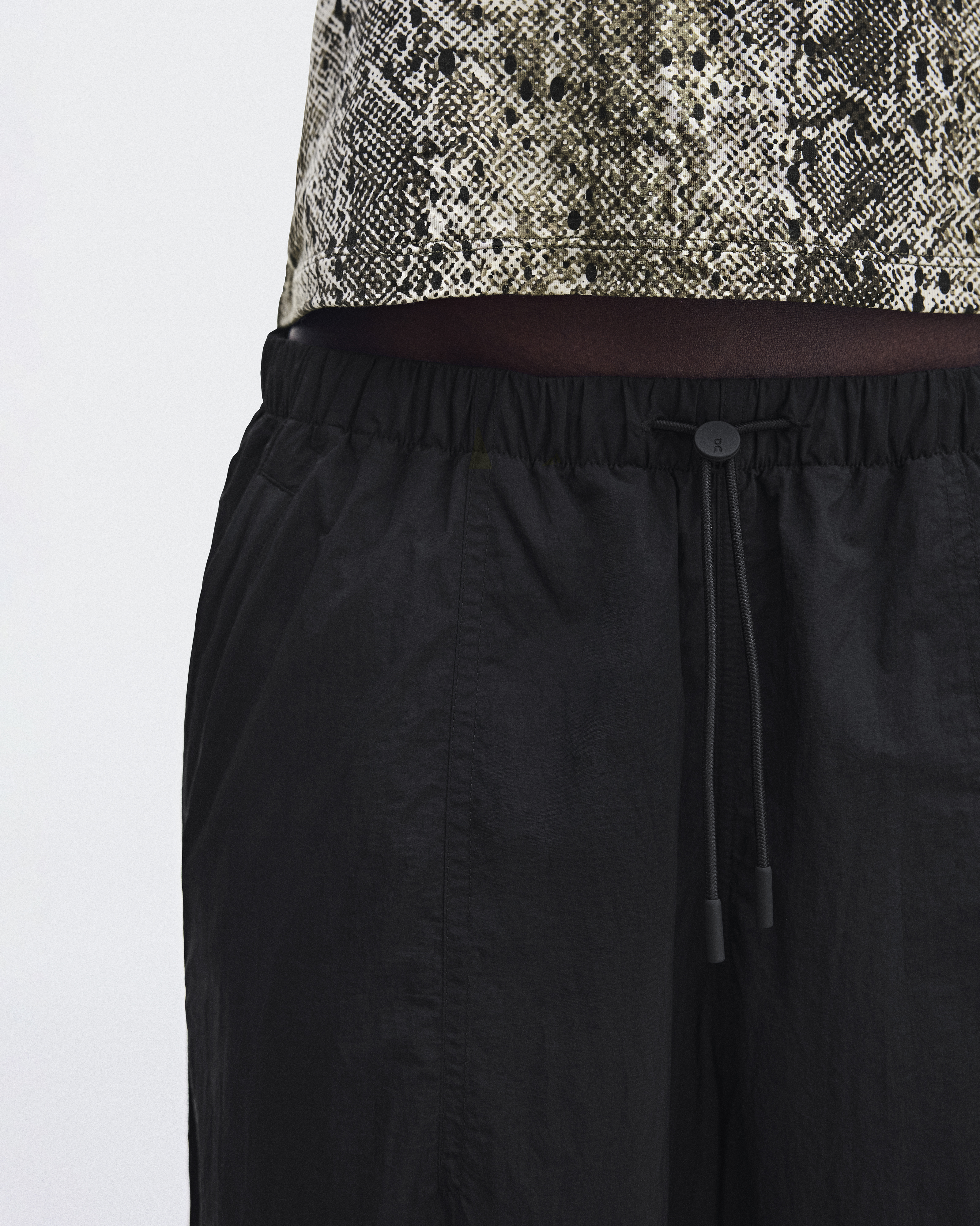 Ruched Lightweight Pants - Black