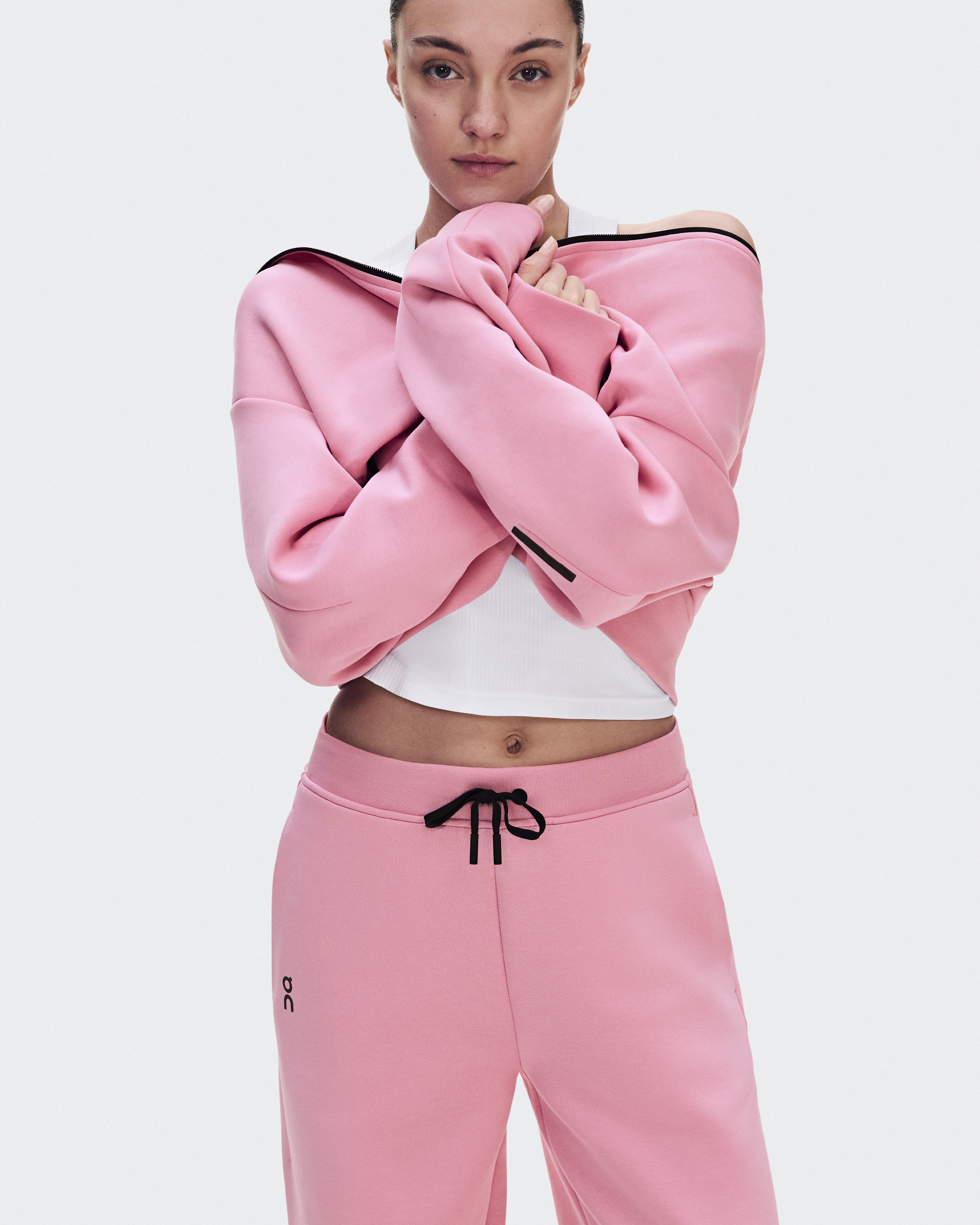 Focus Tech Sweatpants - Magnolia