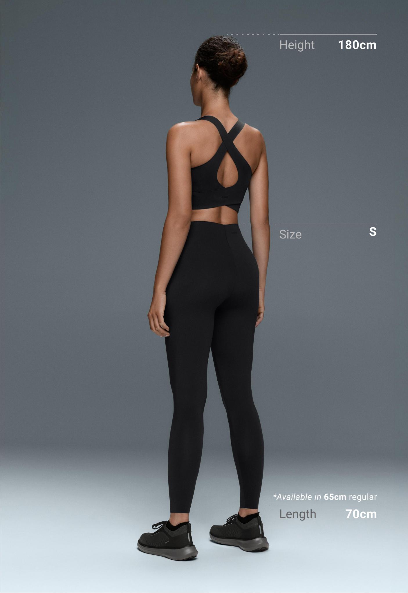 V-cut Light Touch 65cm high-rise ankle-length leggings - BLACK