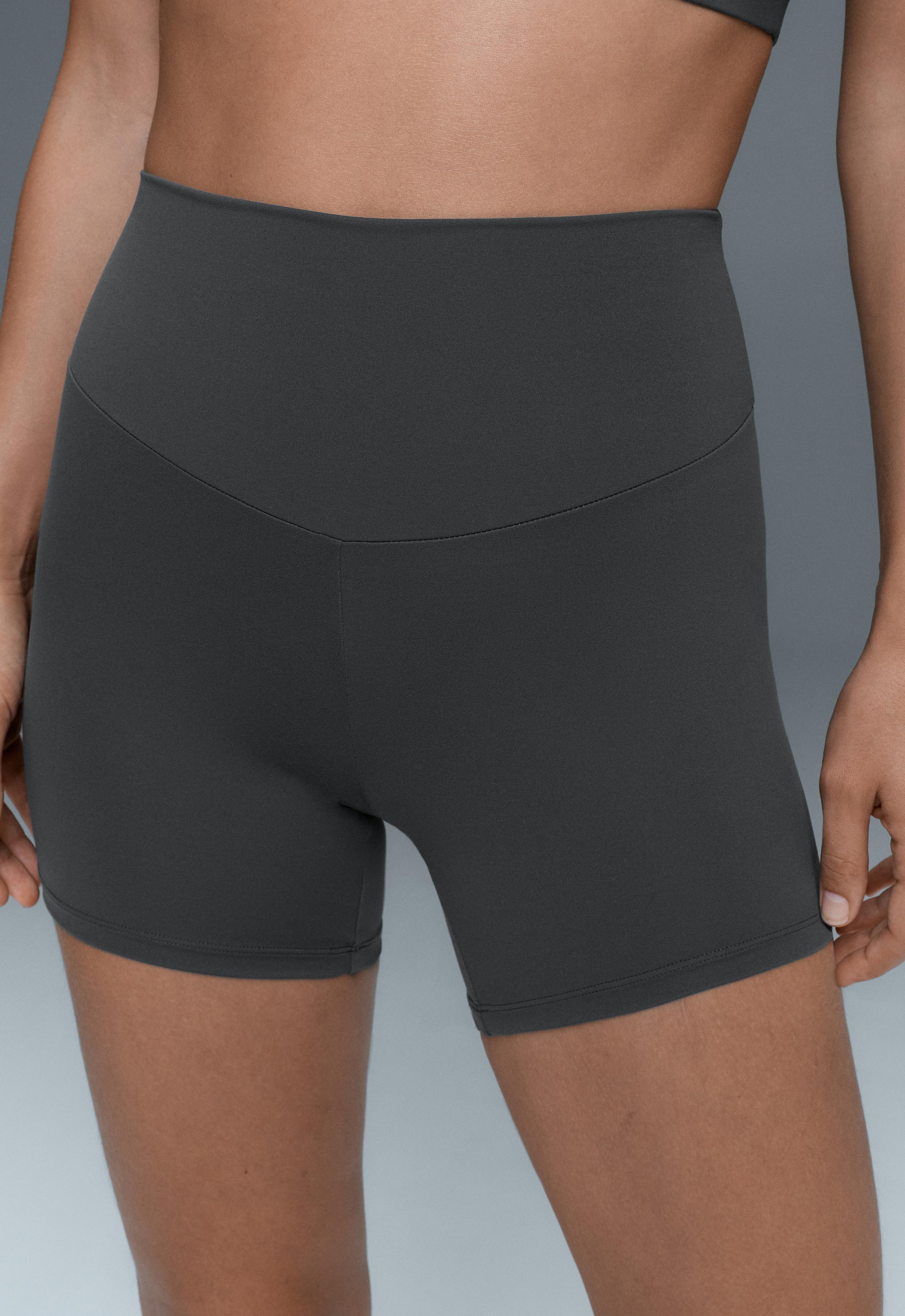 Comfortlux high-waisted 10cm hot pants - STEEL GREY