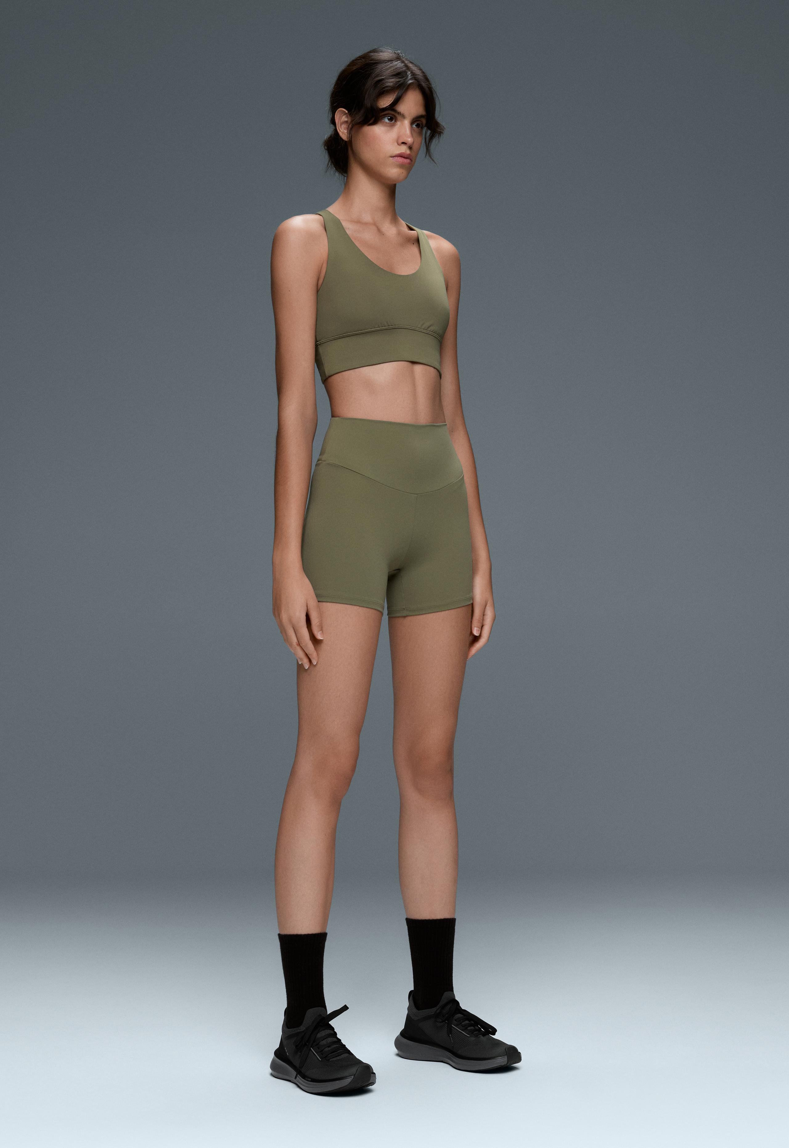 Comfortlux high-waisted 10cm hot pants - DARK KHAKI