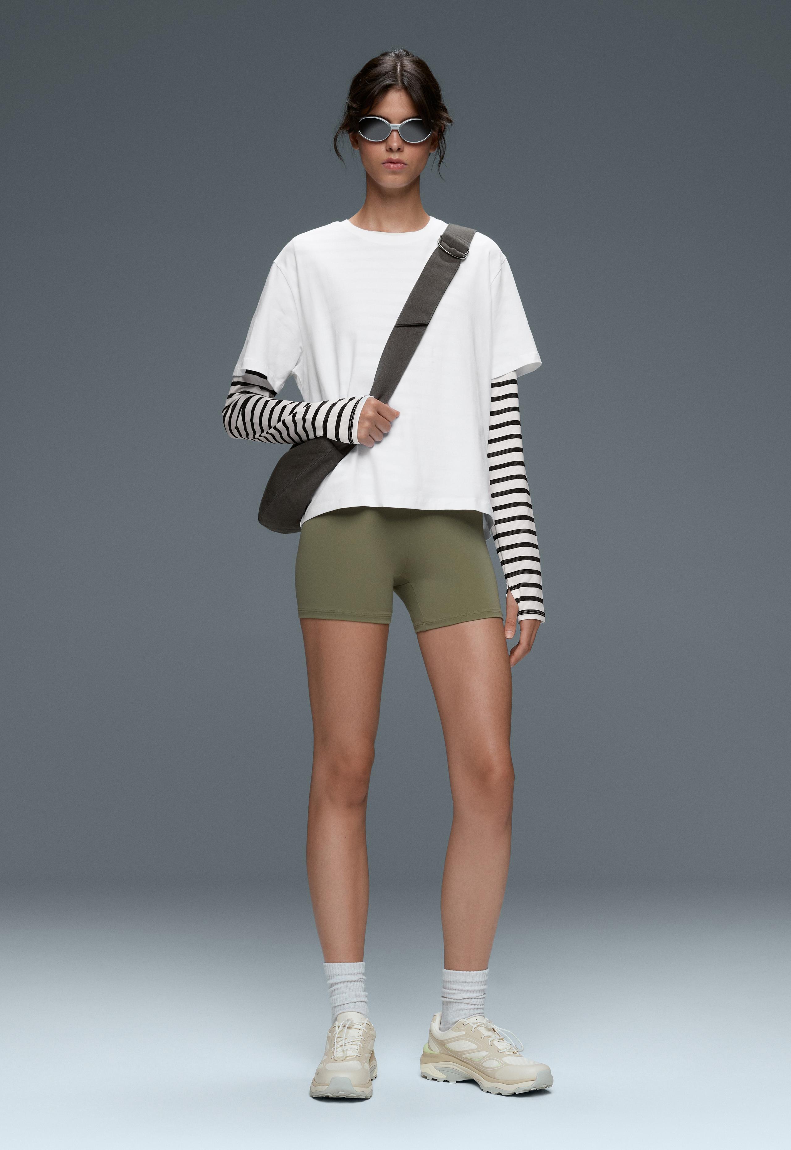 Comfortlux high-waisted 10cm hot pants - DARK KHAKI