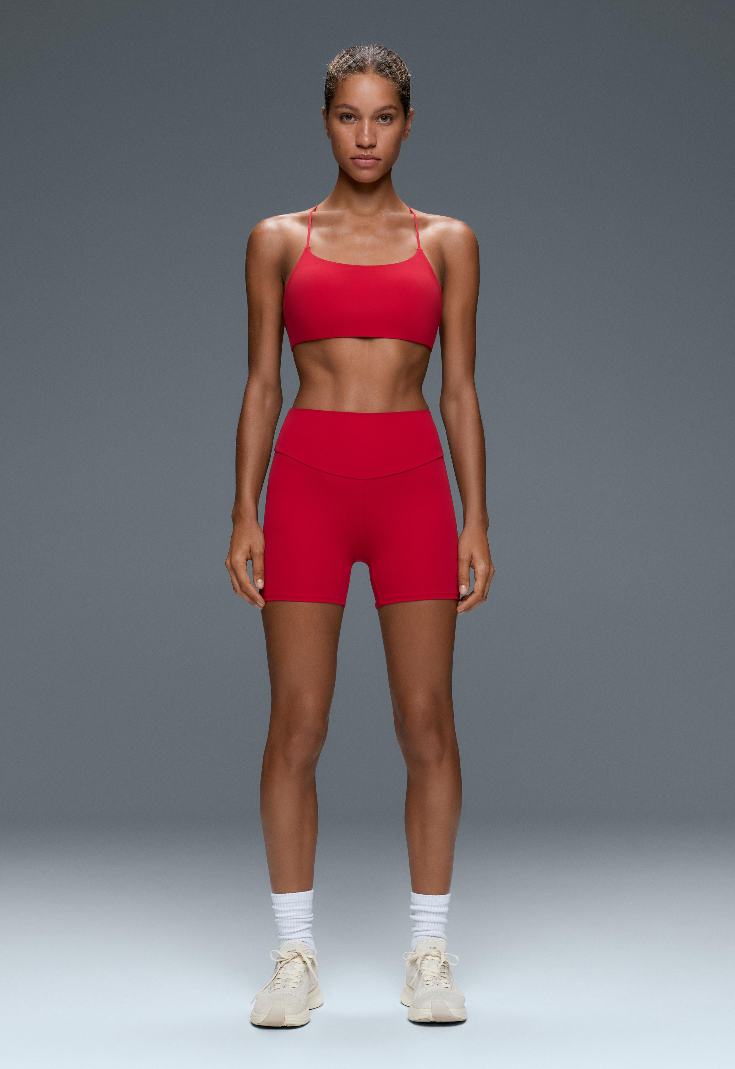 Comfortlux high-waisted 10cm hot pants - STRONG RED