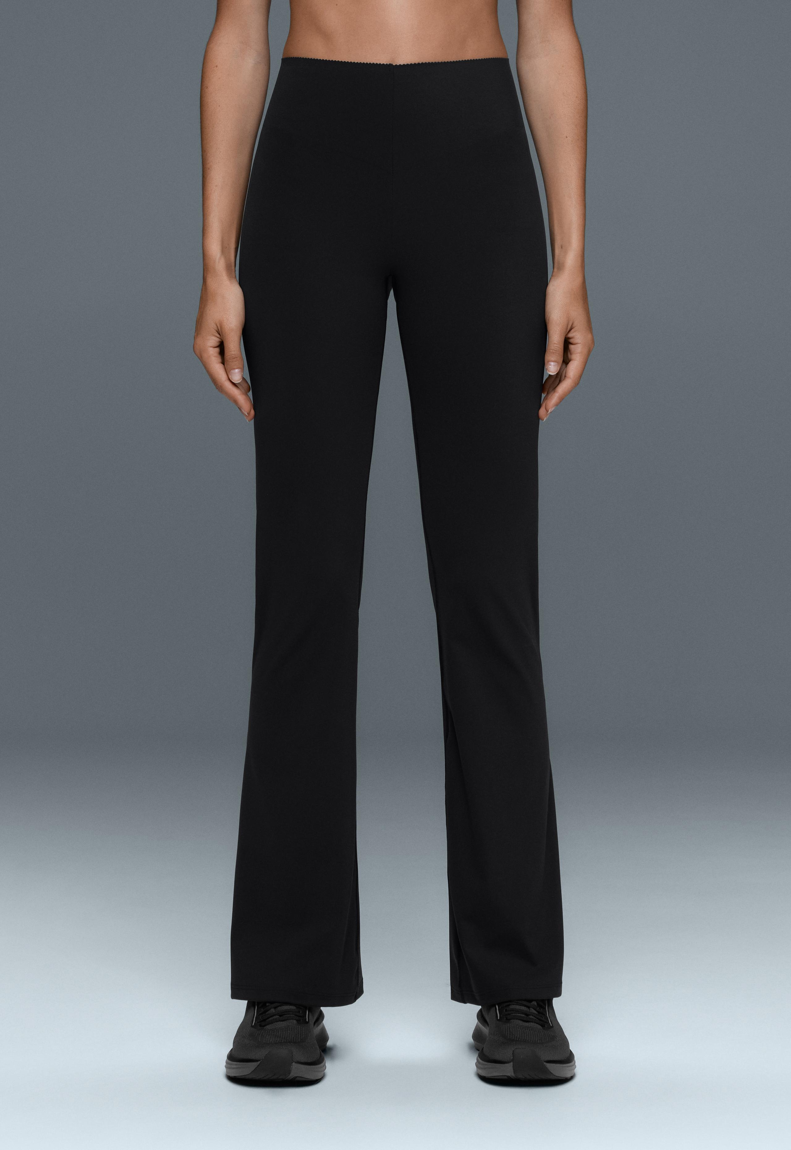 High-rise Compressive Raise Up flare trousers - BLACK