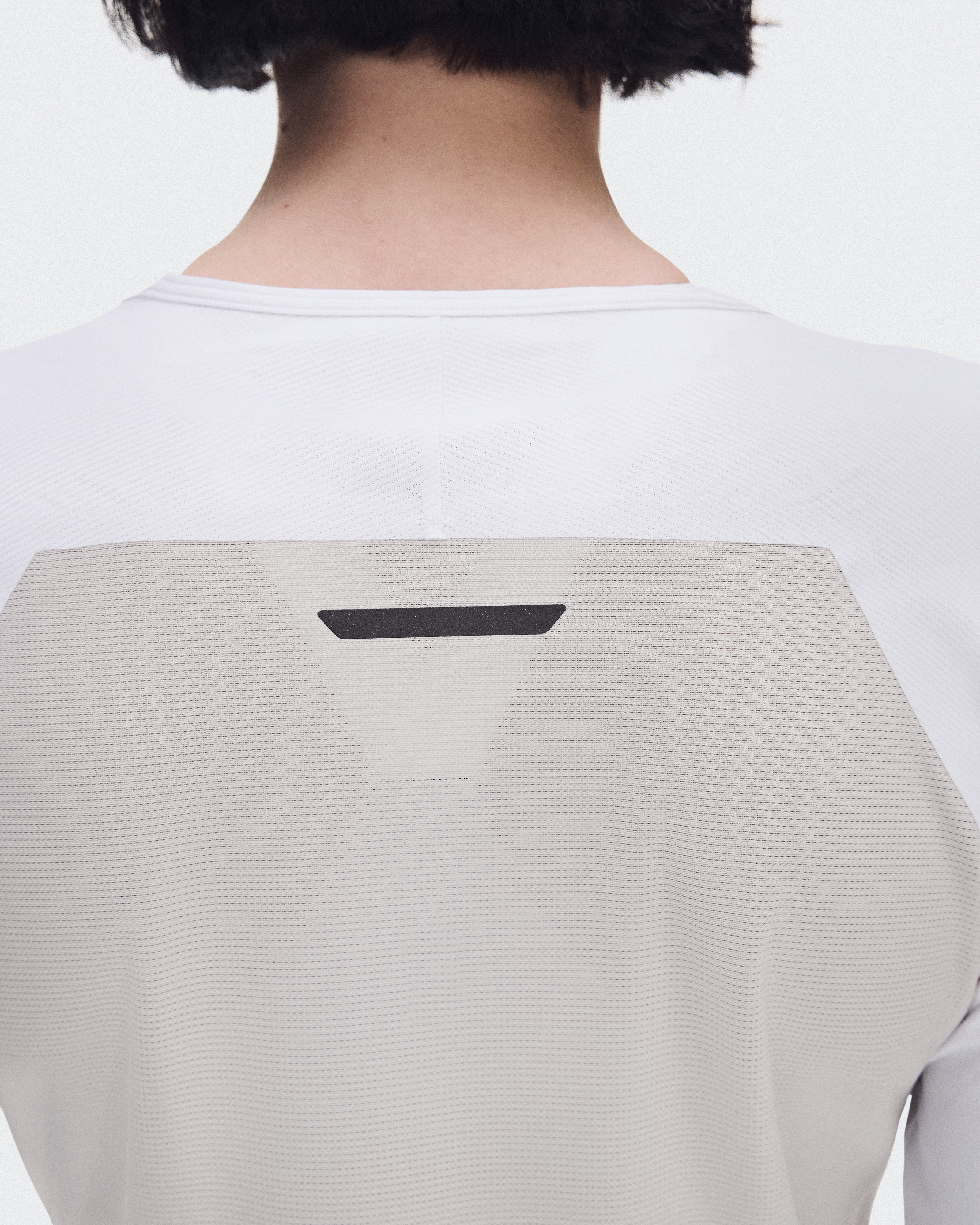 Performance Long-T - White | Silver