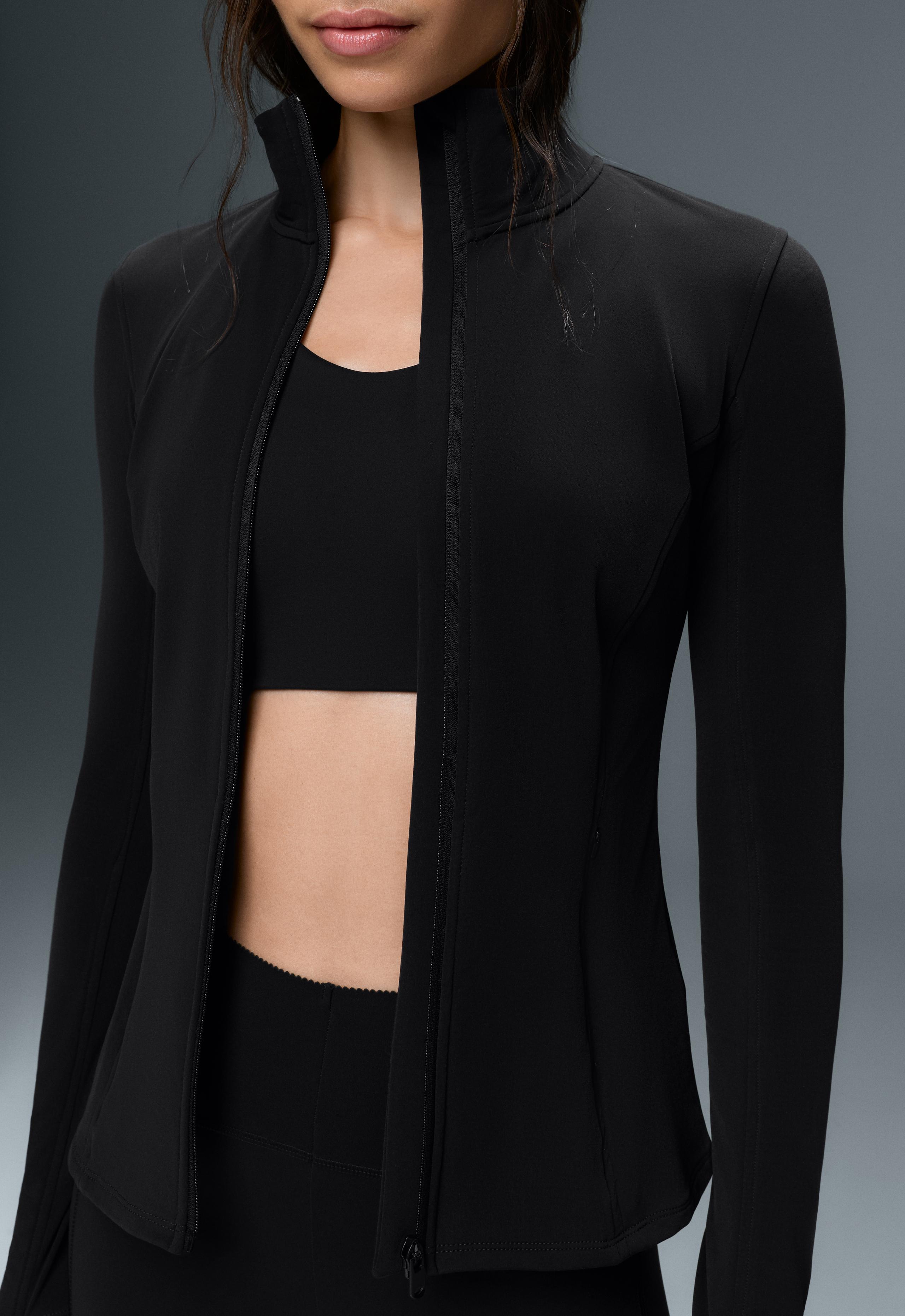 Long light warm technical jacket - BLACK
