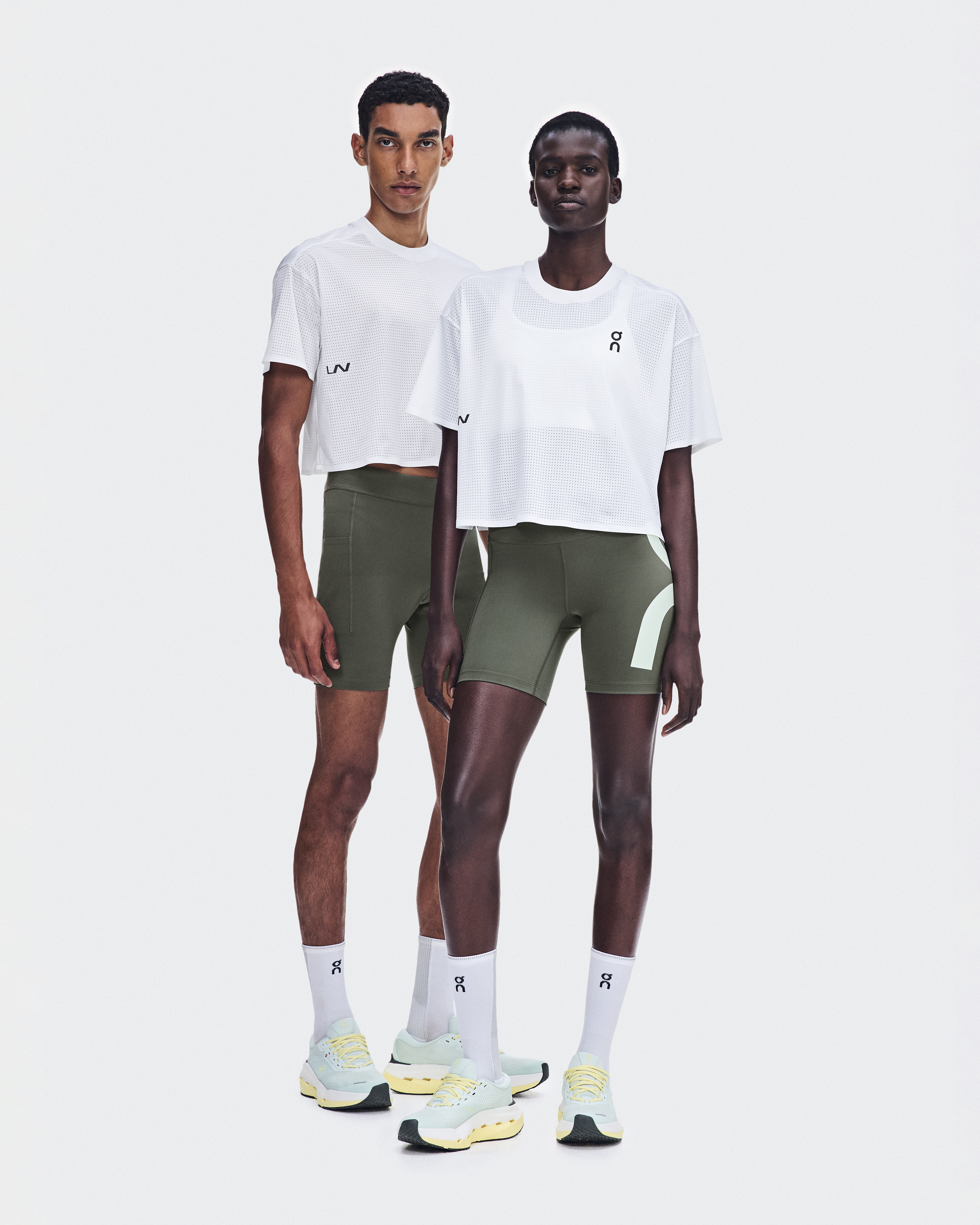 Cropped Run-T LN1 - White