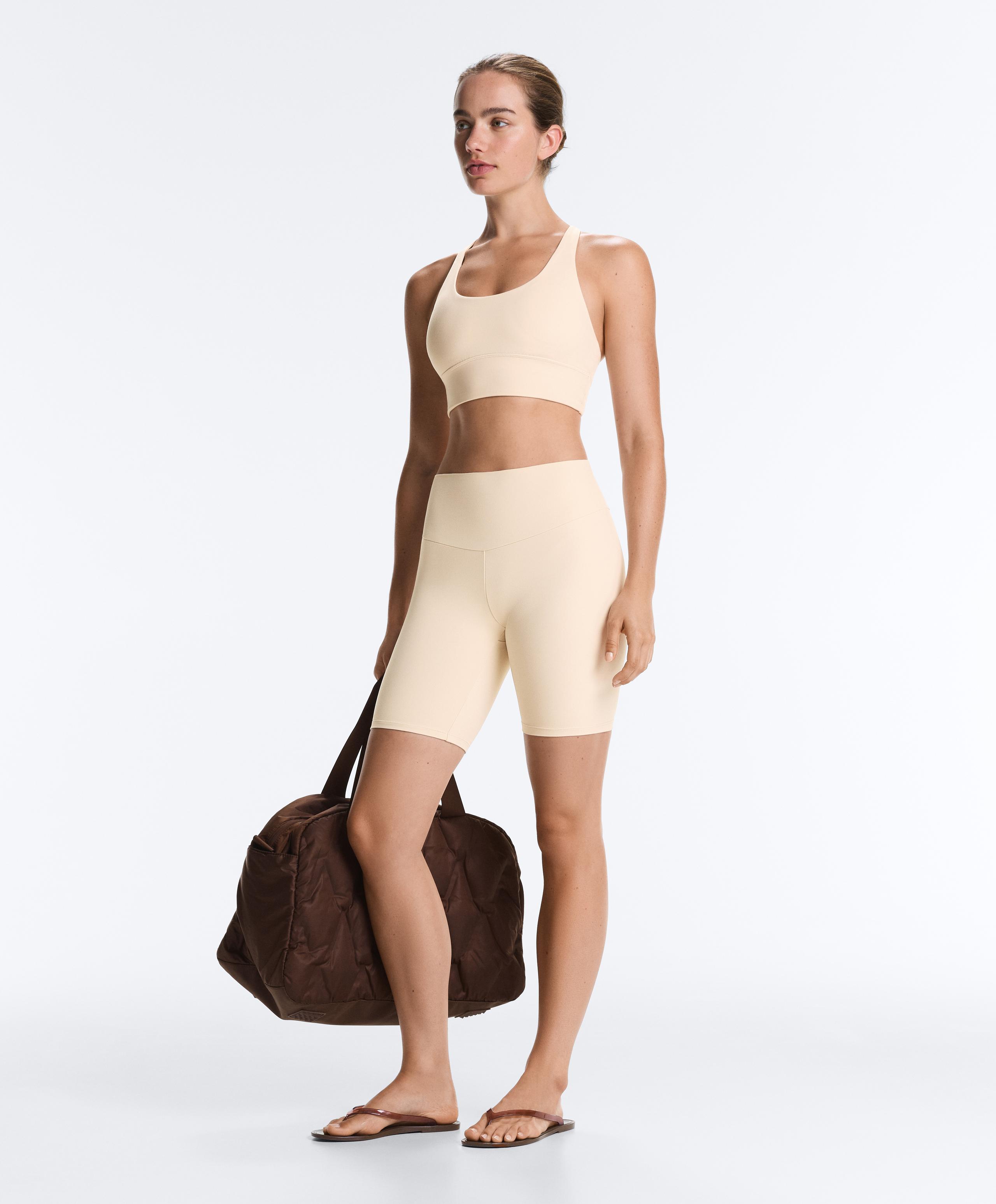 Medium support Comfortlux sports bra with cup - SAND