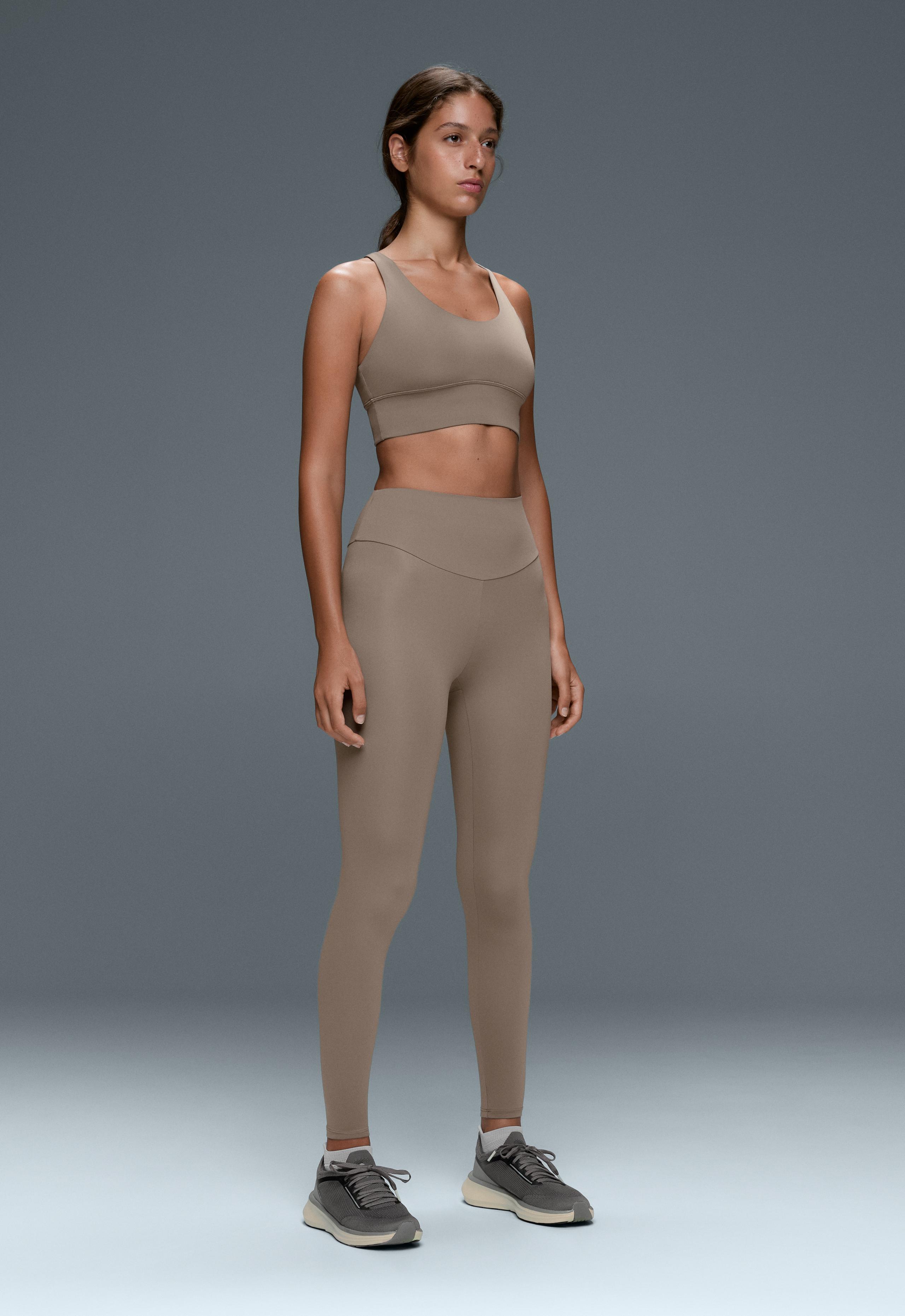Medium support Comfortlux sports bra with cup - DARK MINK