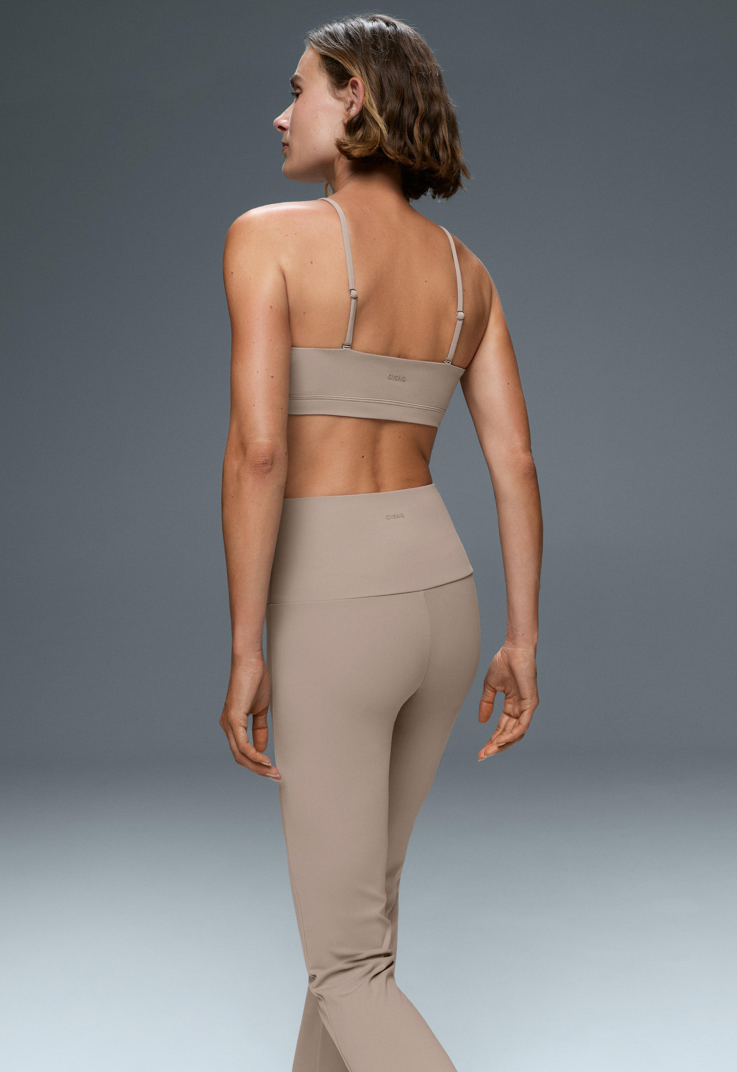 Low-support Comfortlux sports bra with straps - LIGHT STONE