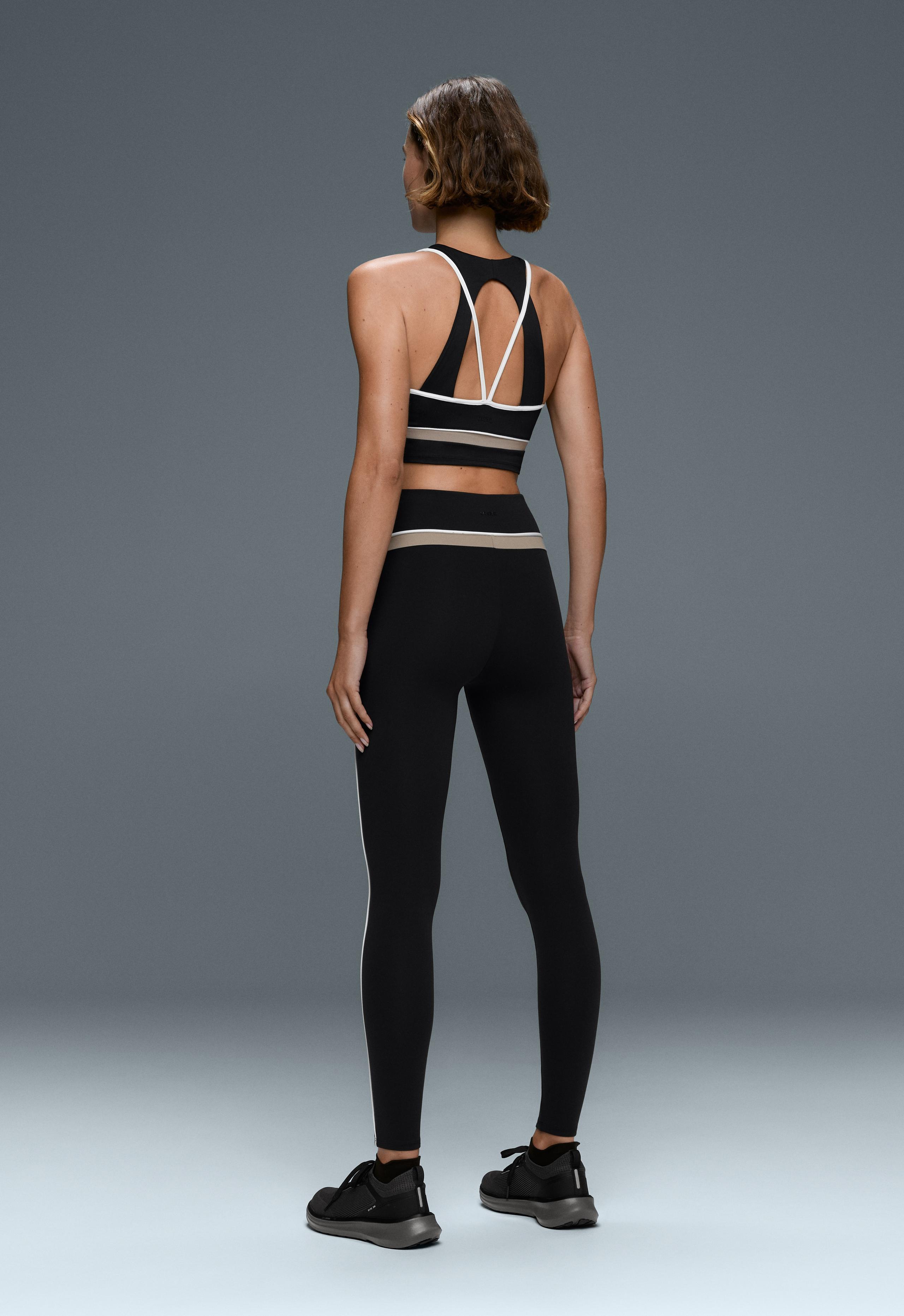 Contrast piping Comfortlux tank top - BLACK