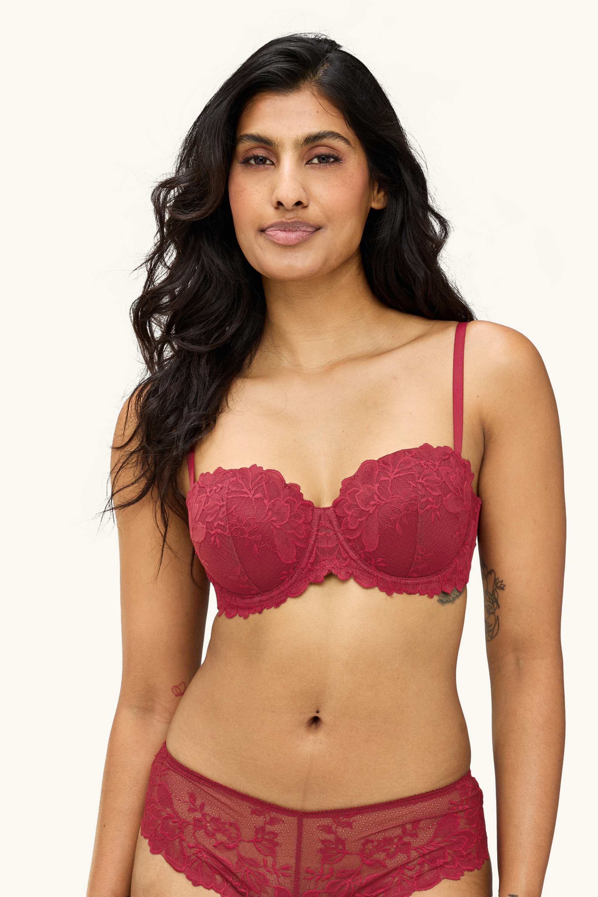 Underwire bra - BALCONETTE - padded red