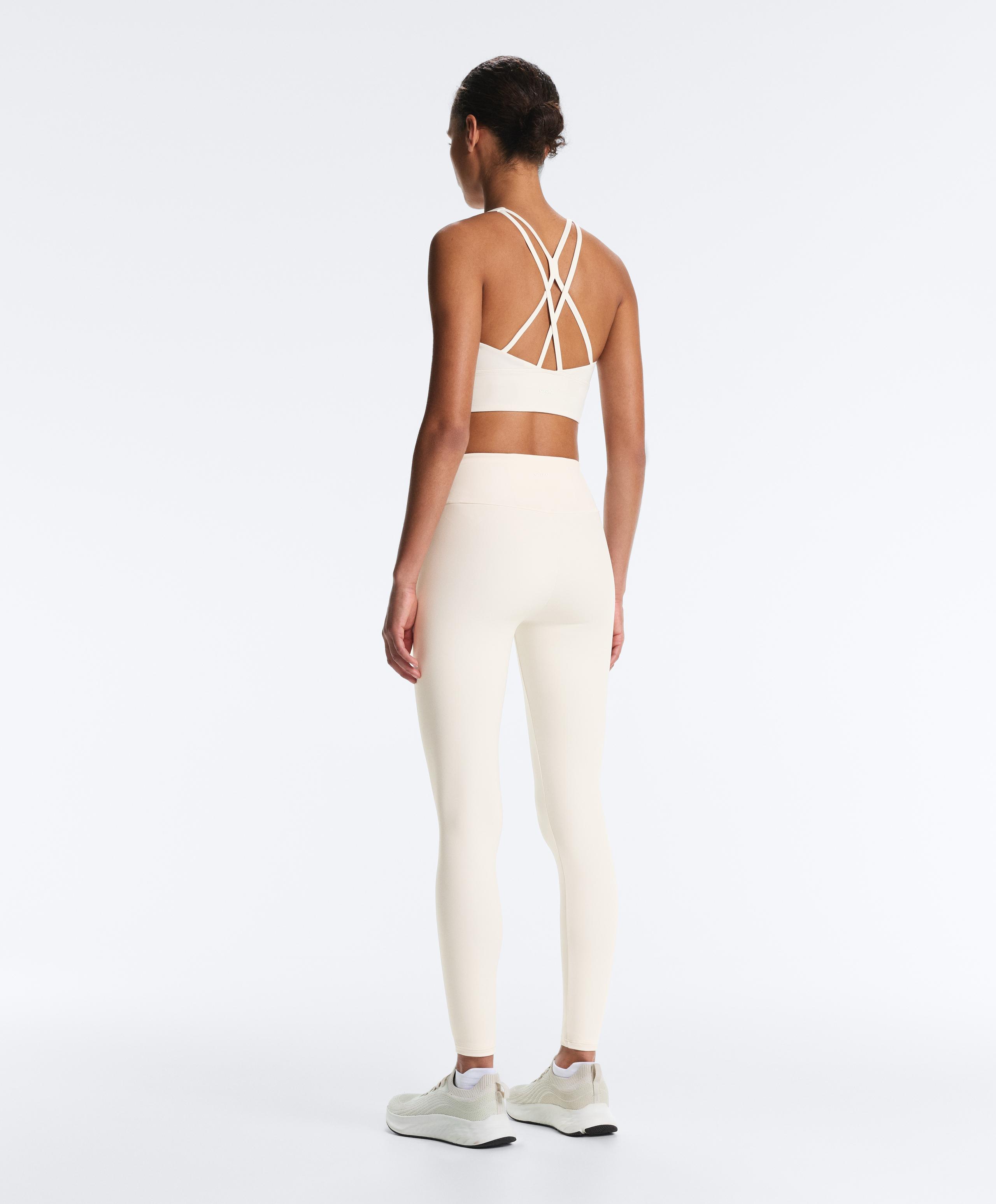 Medium support Comfortlux sports bra with cup - PALE ECRU