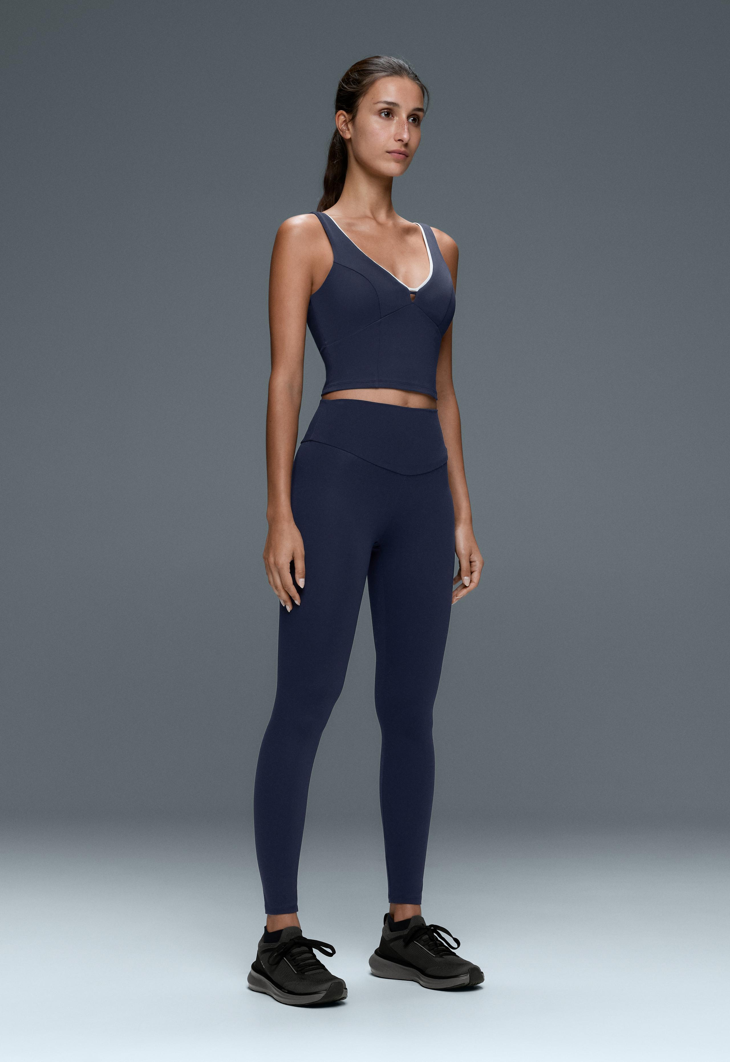 Comfortlux V-neck strappy tank top - NAVY BLUE